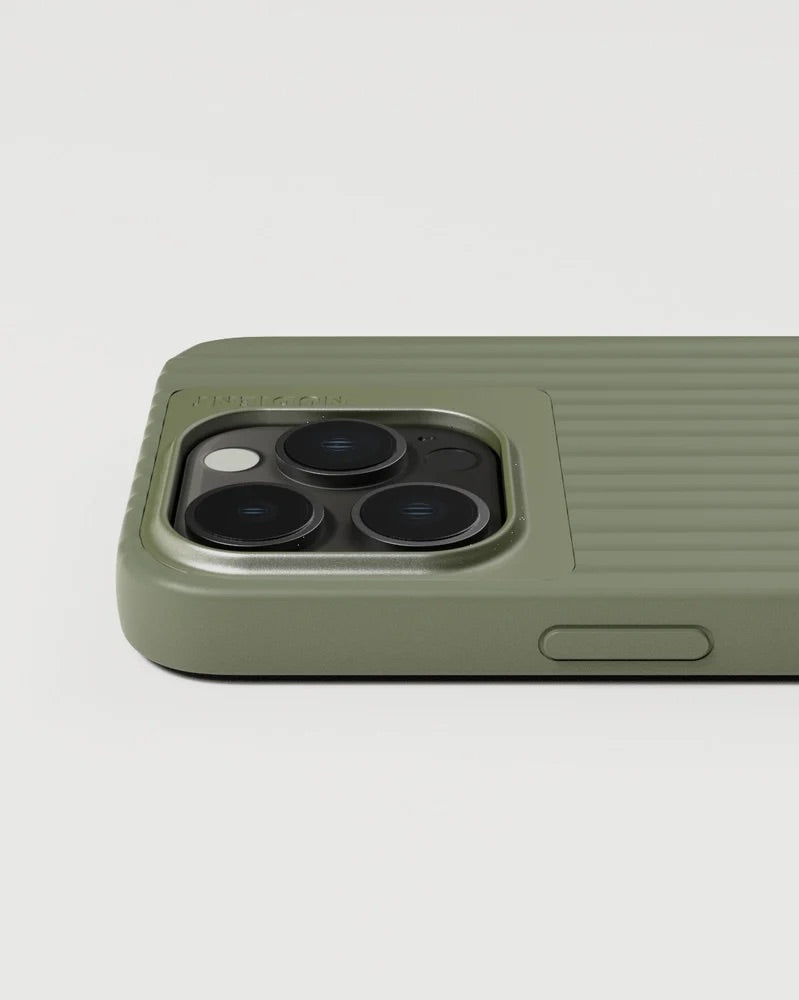 Nudient - Bold Case
