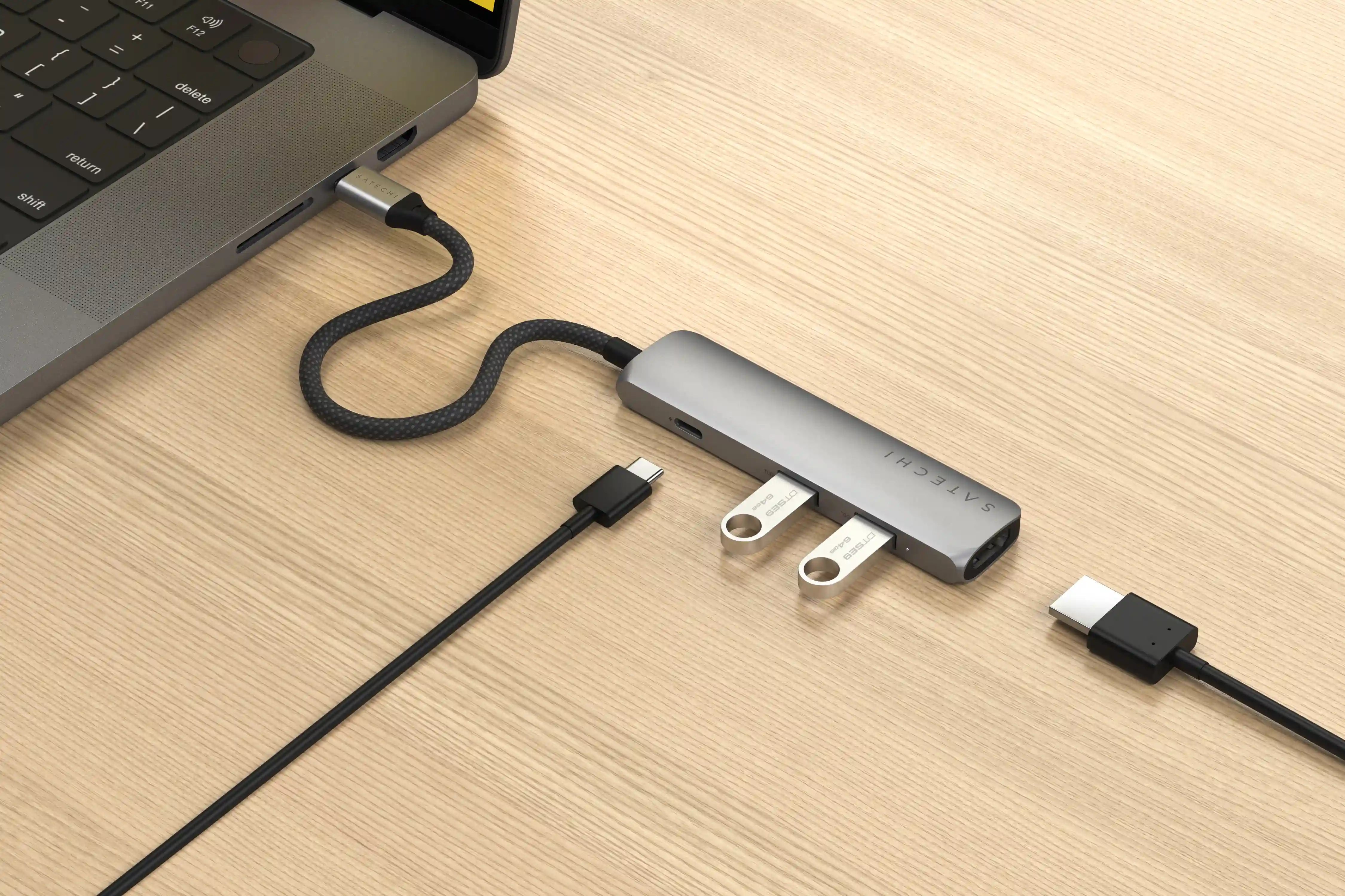 Satechi - 4-in-1 USB-C Slim Multiport Adapter 4K