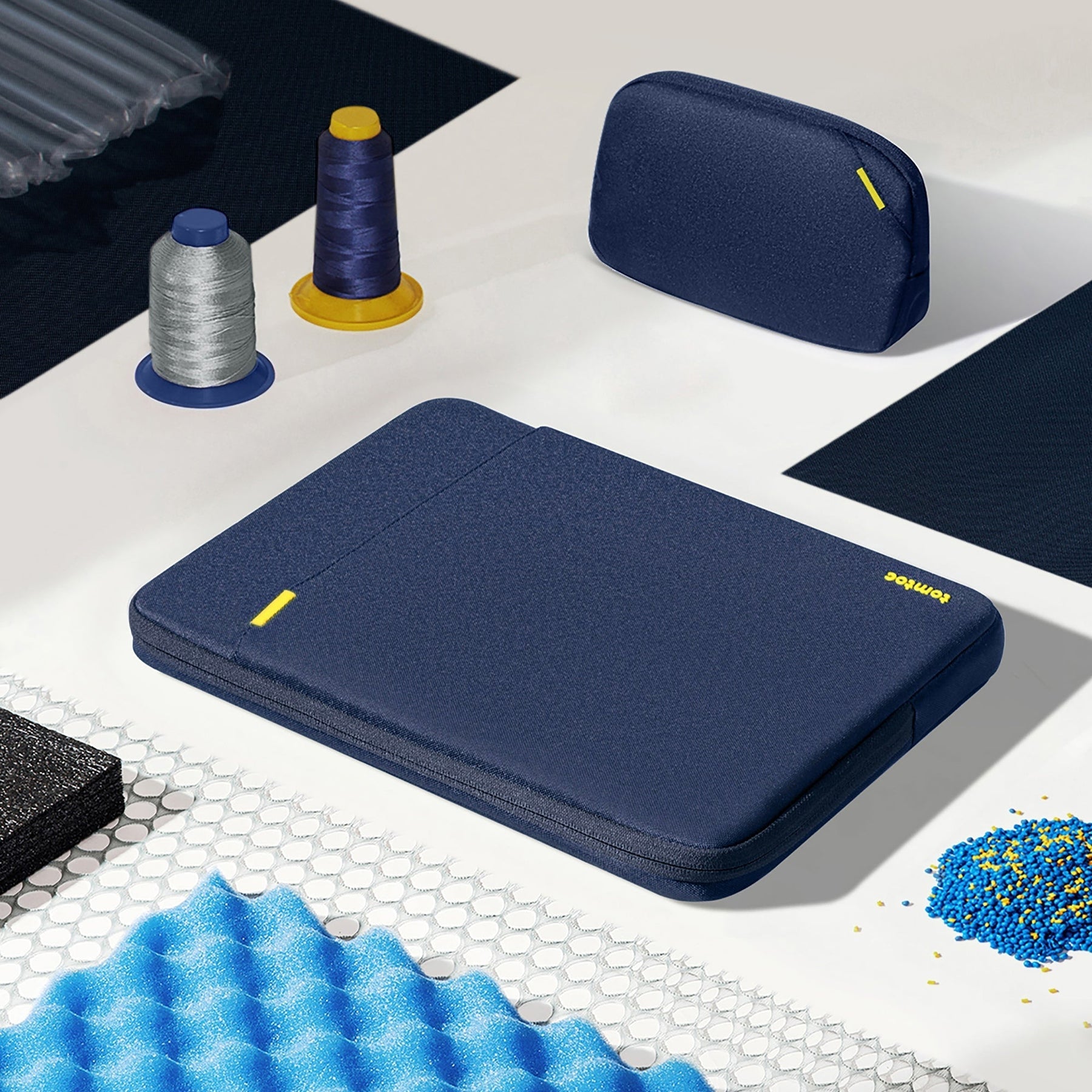 Tomtoc - Defender-A13 Laptop Sleeve Kit for 16 inch MacBook Pro
