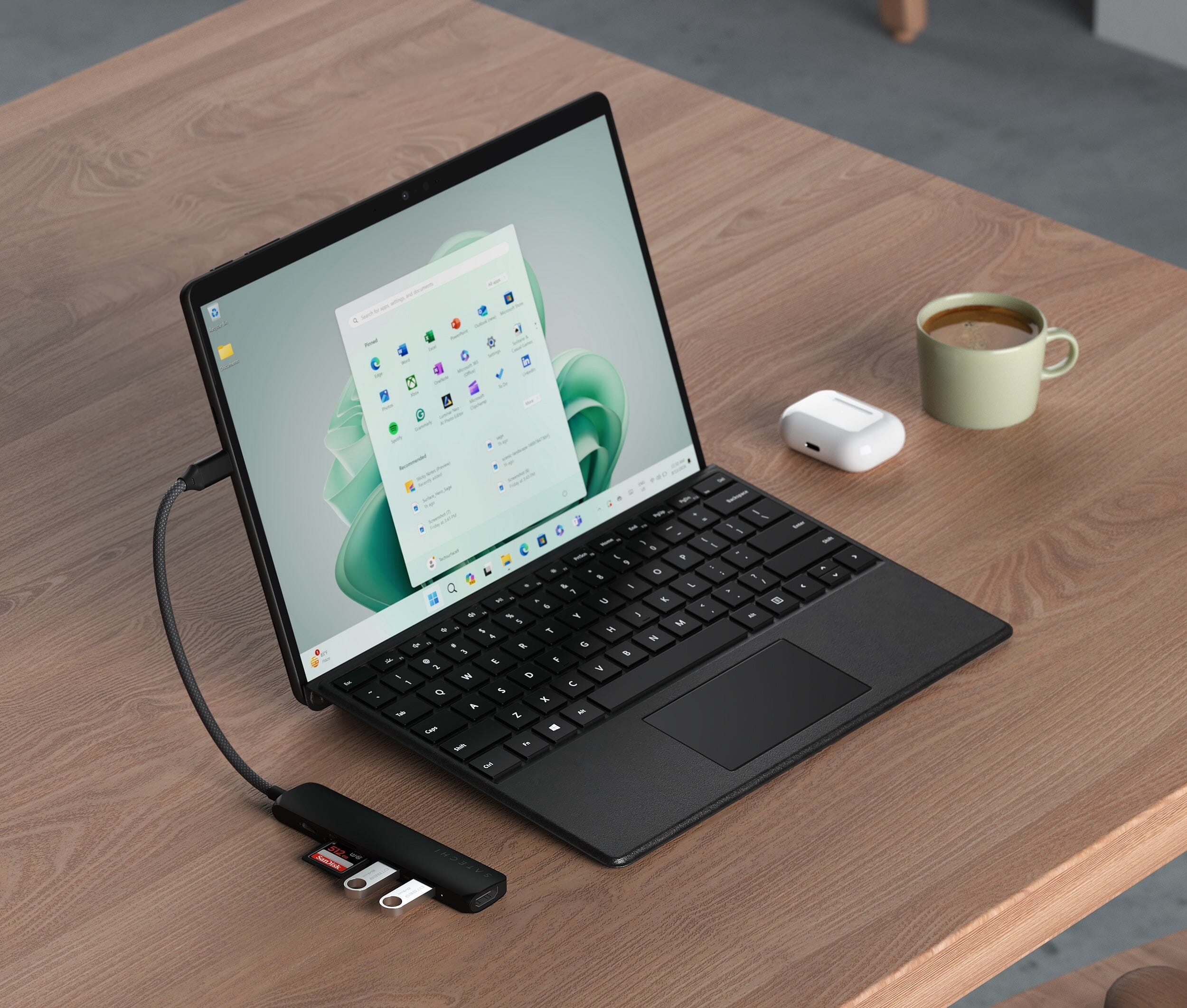 Satechi - 6-in-1 USB-C Slim Multiport Adapter