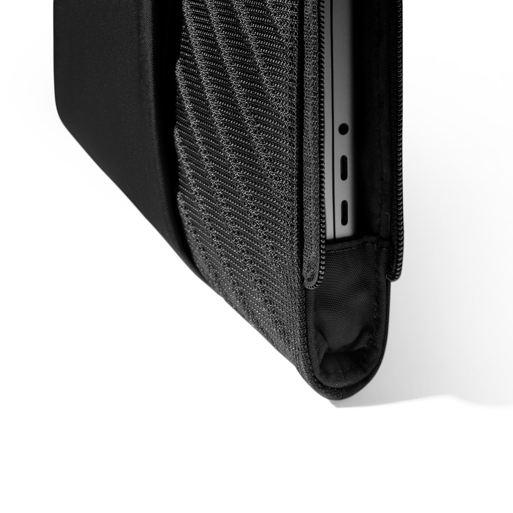 Tomtoc - Voyage-A10 Laptop Sleeve for 13-16 inch MacBook Air/Pro