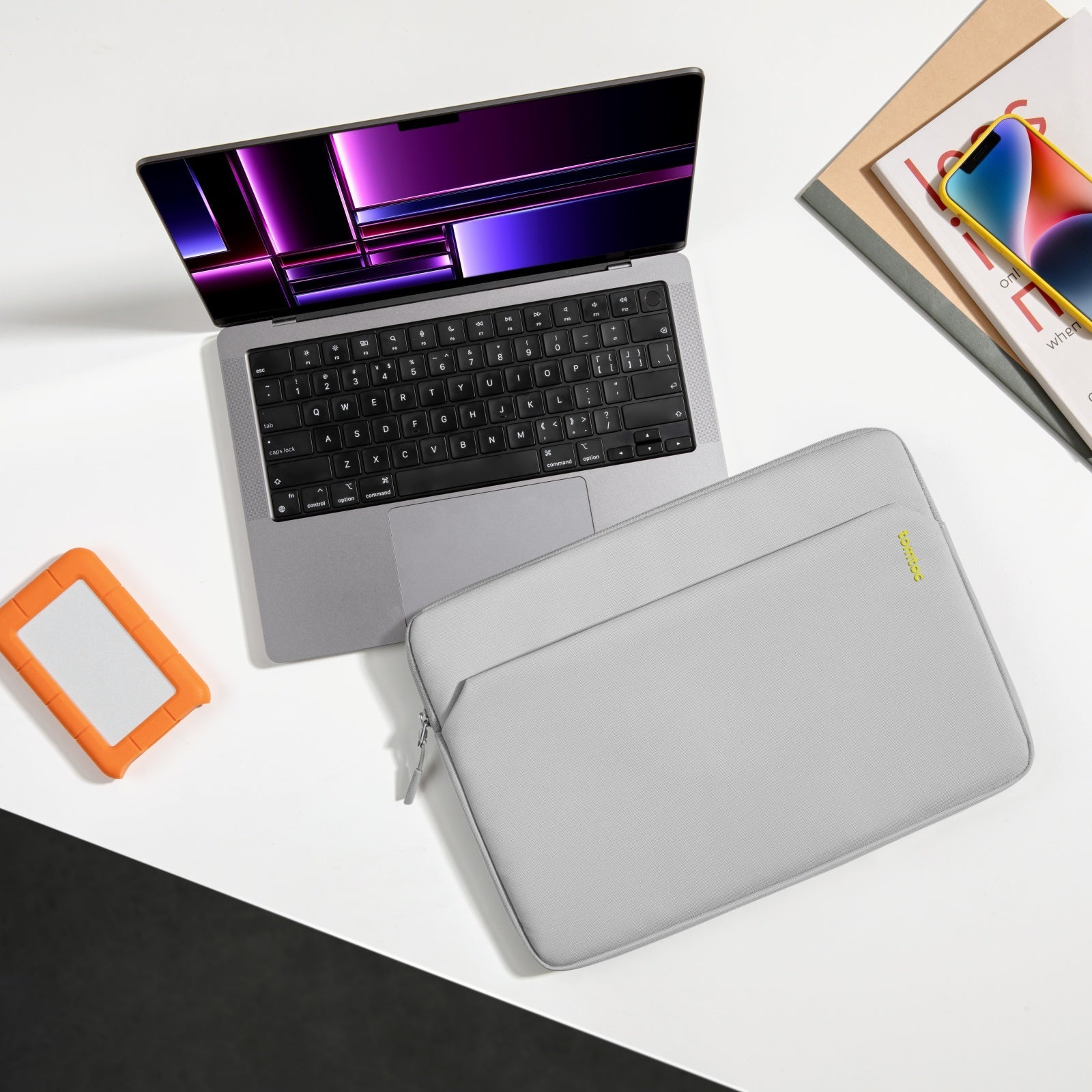 Tomtoc - Light-A18 Laptop Sleeve for 14 inch MacBook Pro