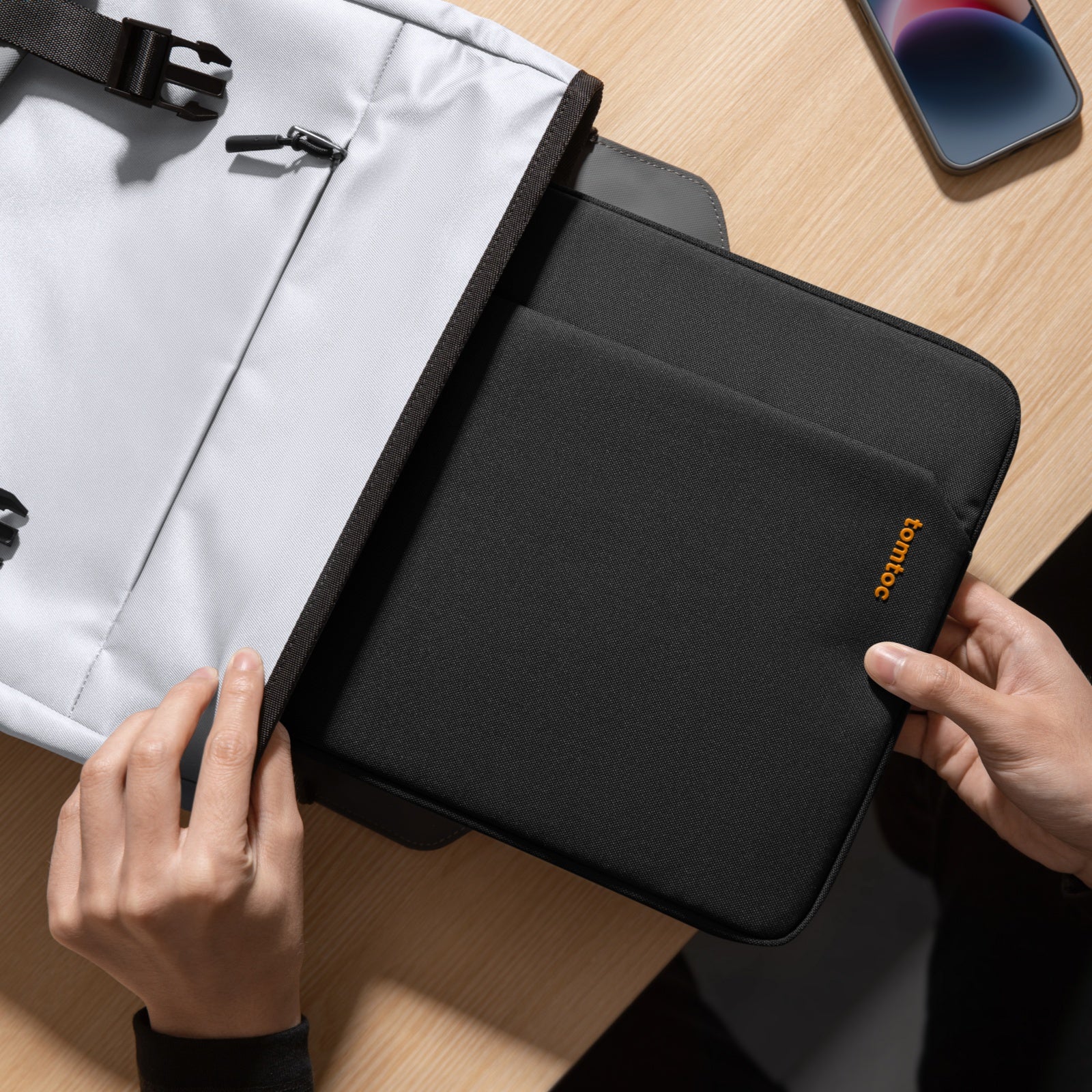 Tomtoc - Light-A18 Laptop Sleeve for 13 inch MacBook Air/Pro