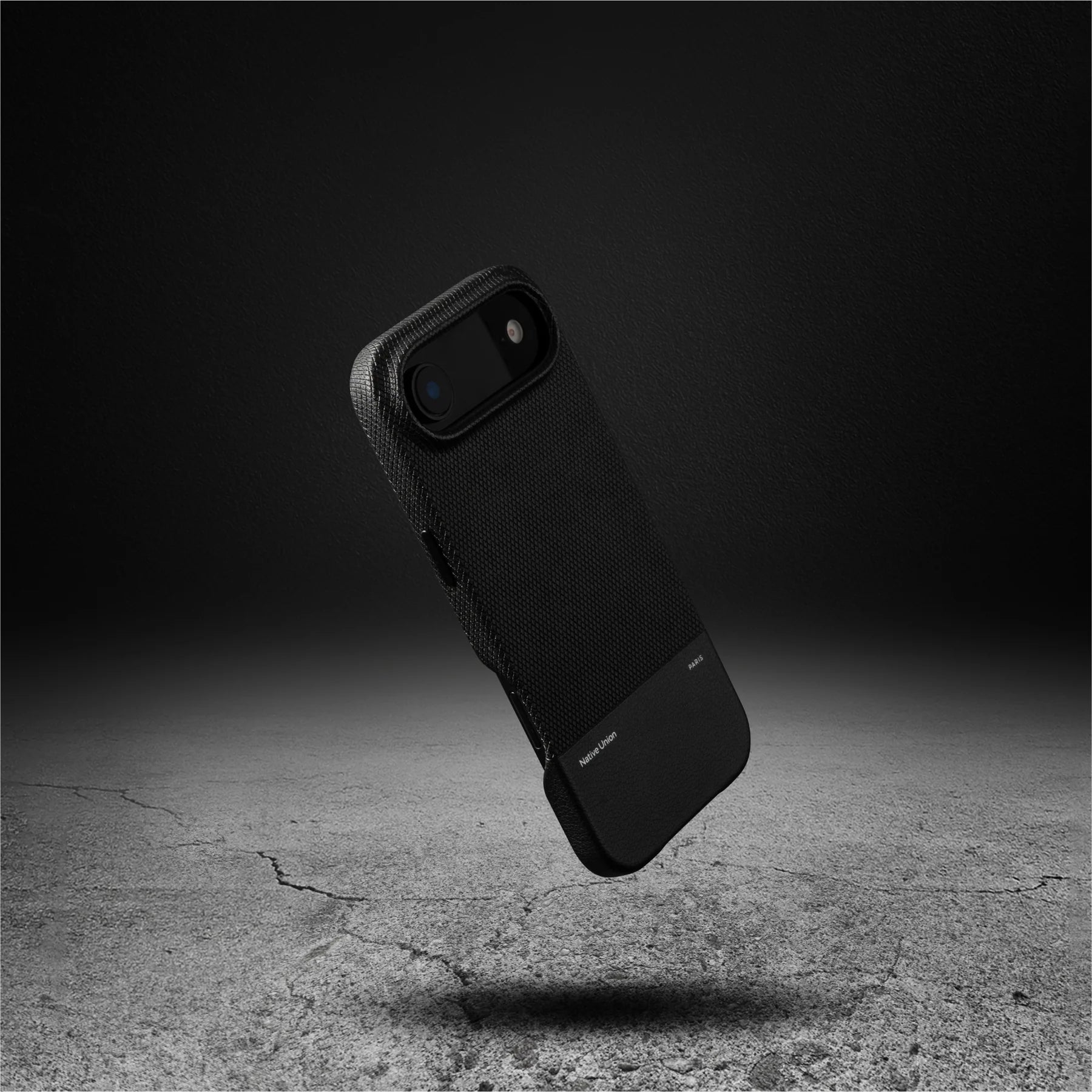 Native Union - (Re)Classic Case for iPhone 17 / Pro / Pro Max / Air