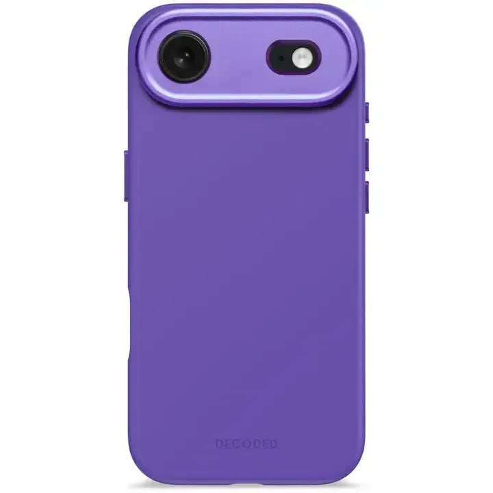 Fioletowy etui na telefon z widocznym logo DECODED, idealne do personalizacji biurka