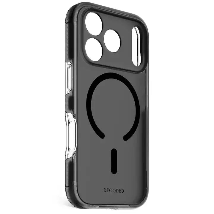 Czarny etui z MagSafe dla iPhone'a z widocznym logo DECODED, idealne do home office