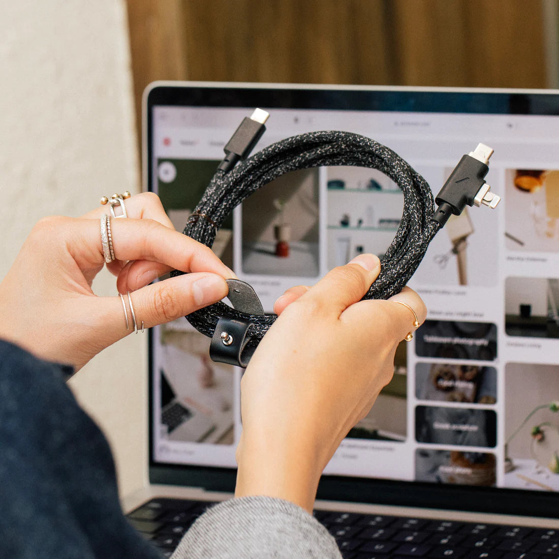 Native Union - Belt Cable Duo Pro 2.4M 240W (USB-C to USB-C & Lightning)