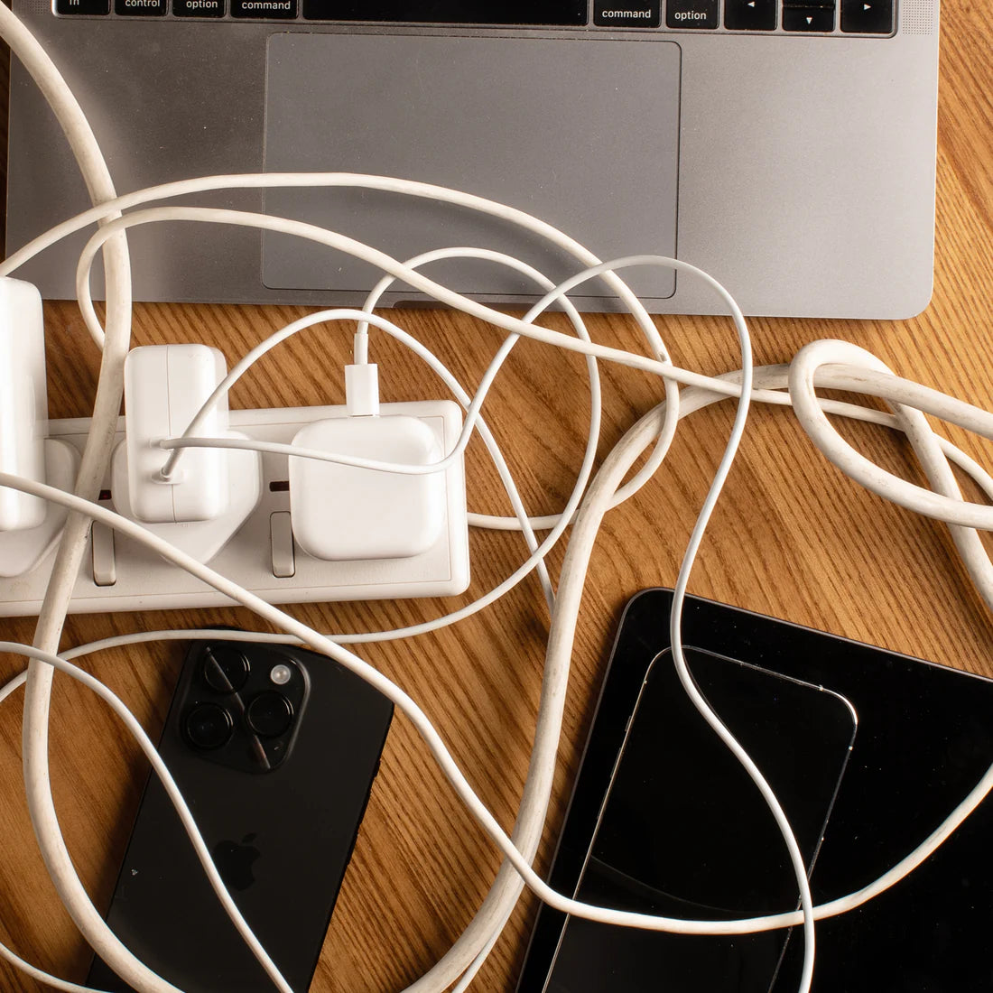 Native Union - Fast Desktop Charger PD 140W