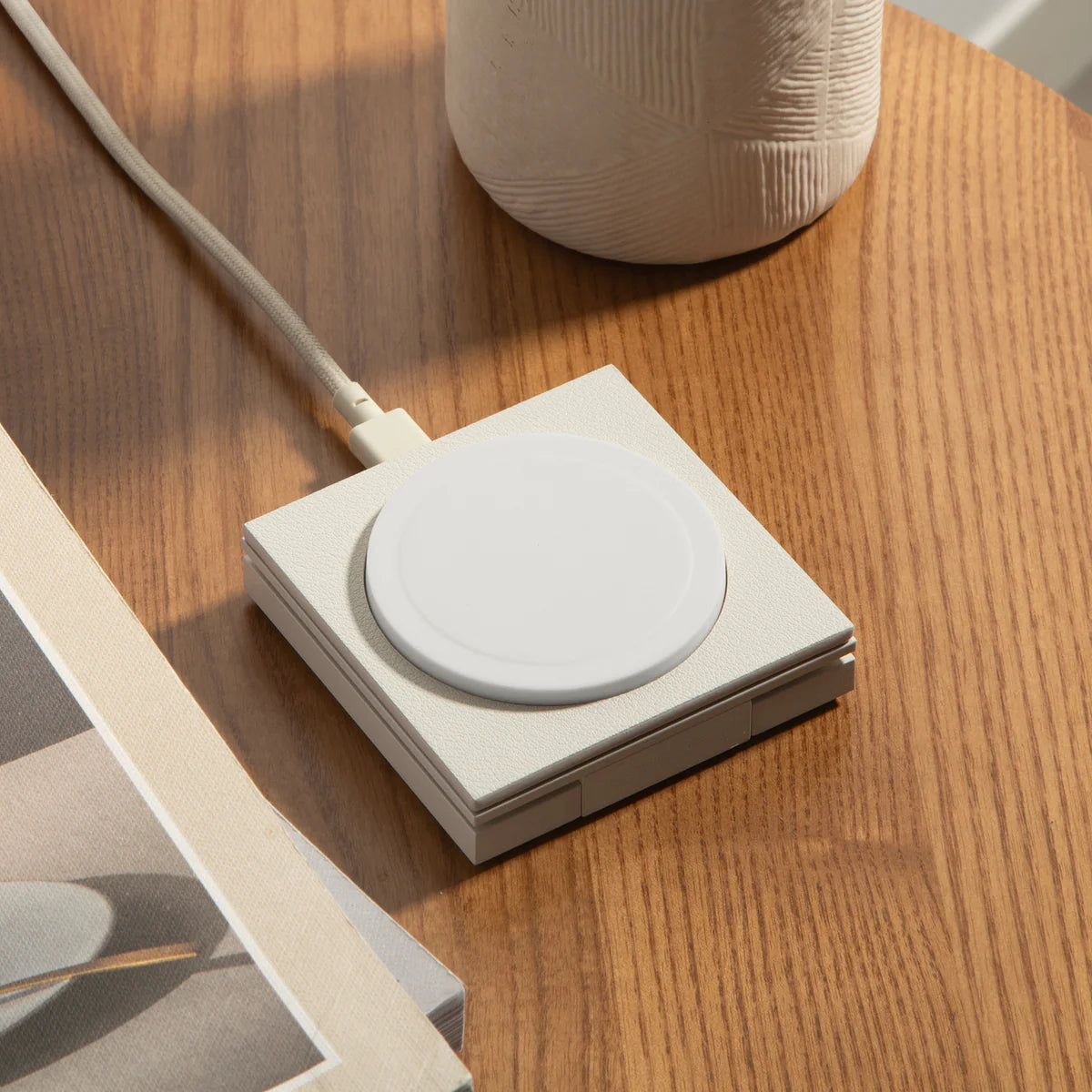 Native Union - Rise Magnetic Wireless Charger