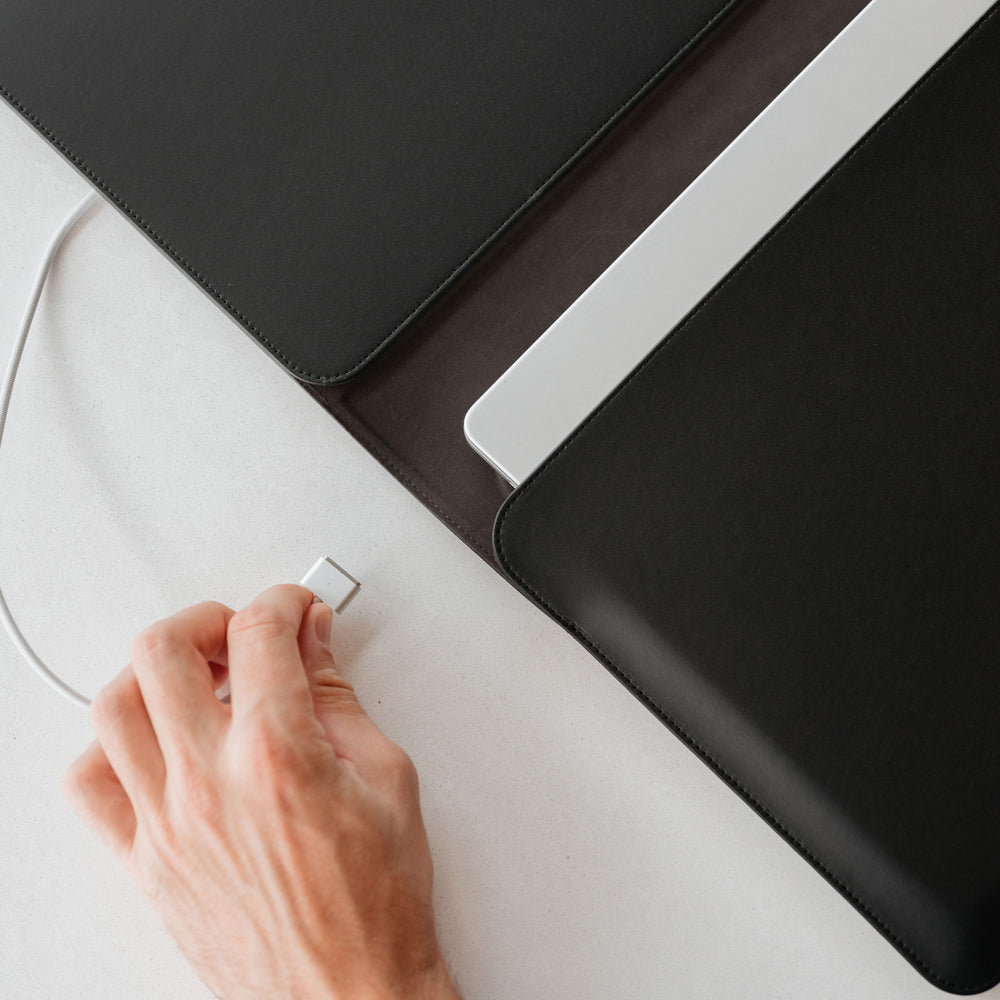 Orbitkey - Hybrid Laptop Sleeve