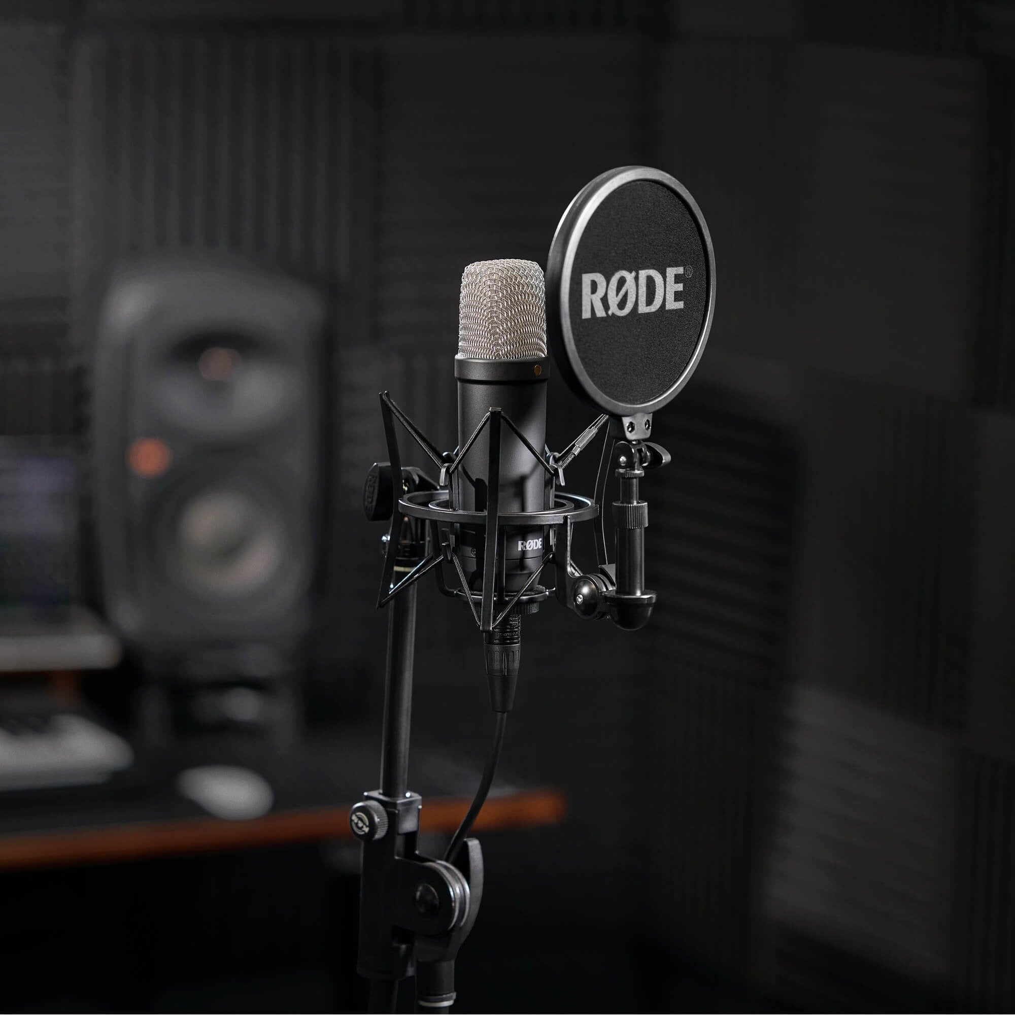Rode - NT1 Signature Series Studio Condenser Microphone