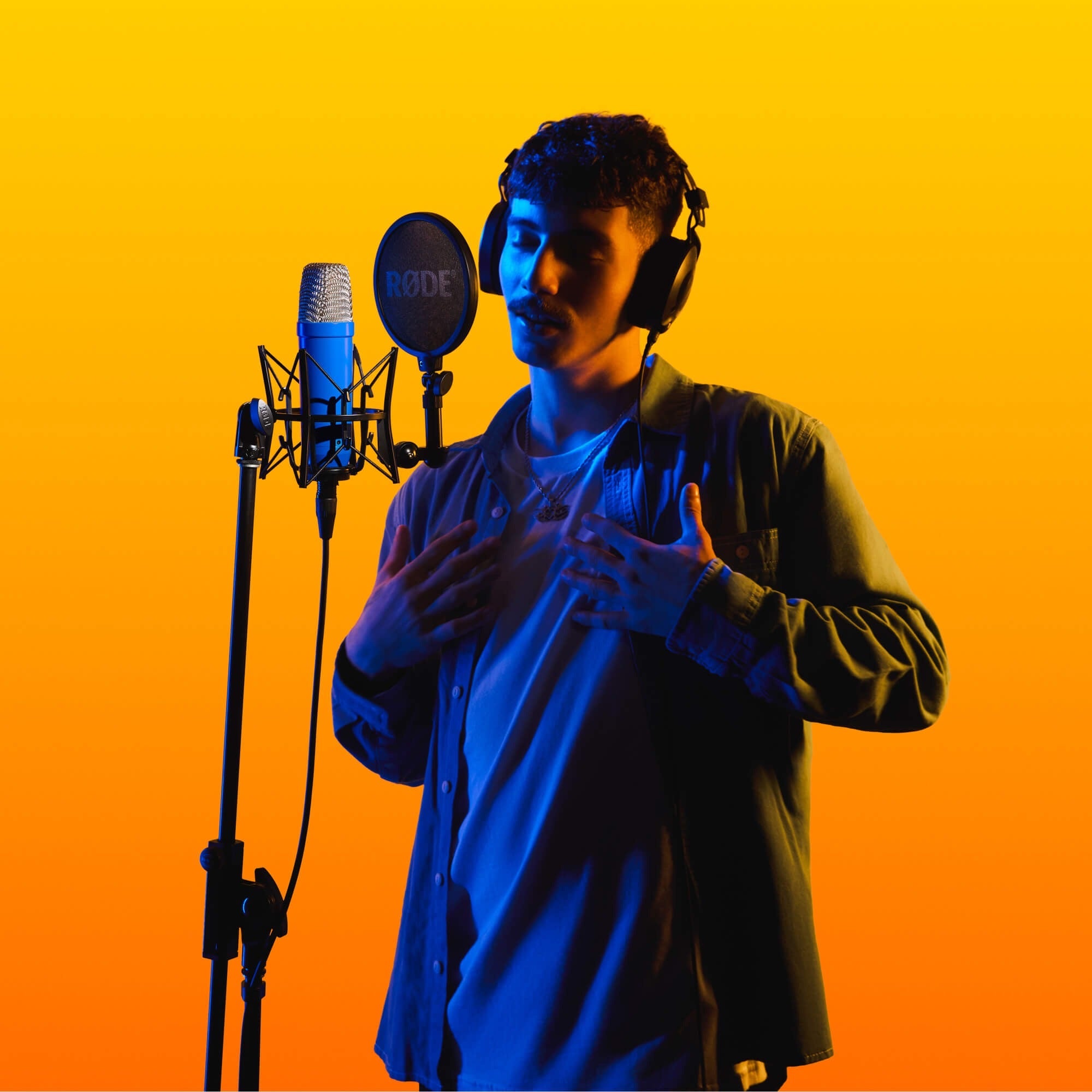 Rode - NT1 Signature Series Studio Condenser Microphone