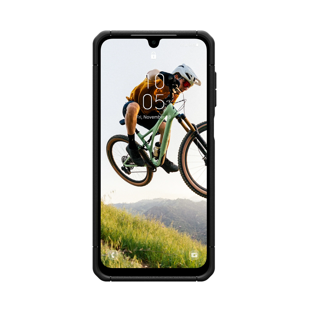 Czarny etui na telefon z ekranem pokazującym rowerzystę w akcji na tle gór. Idealne dla aktywnych użytkowników.