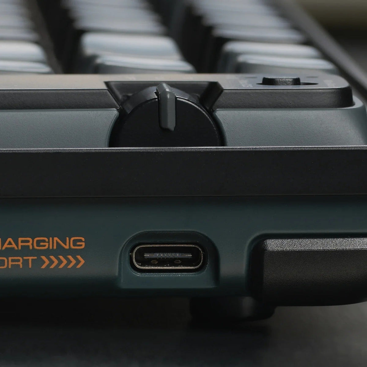 Lofree - Wanderfree Mechanical Keyboard
