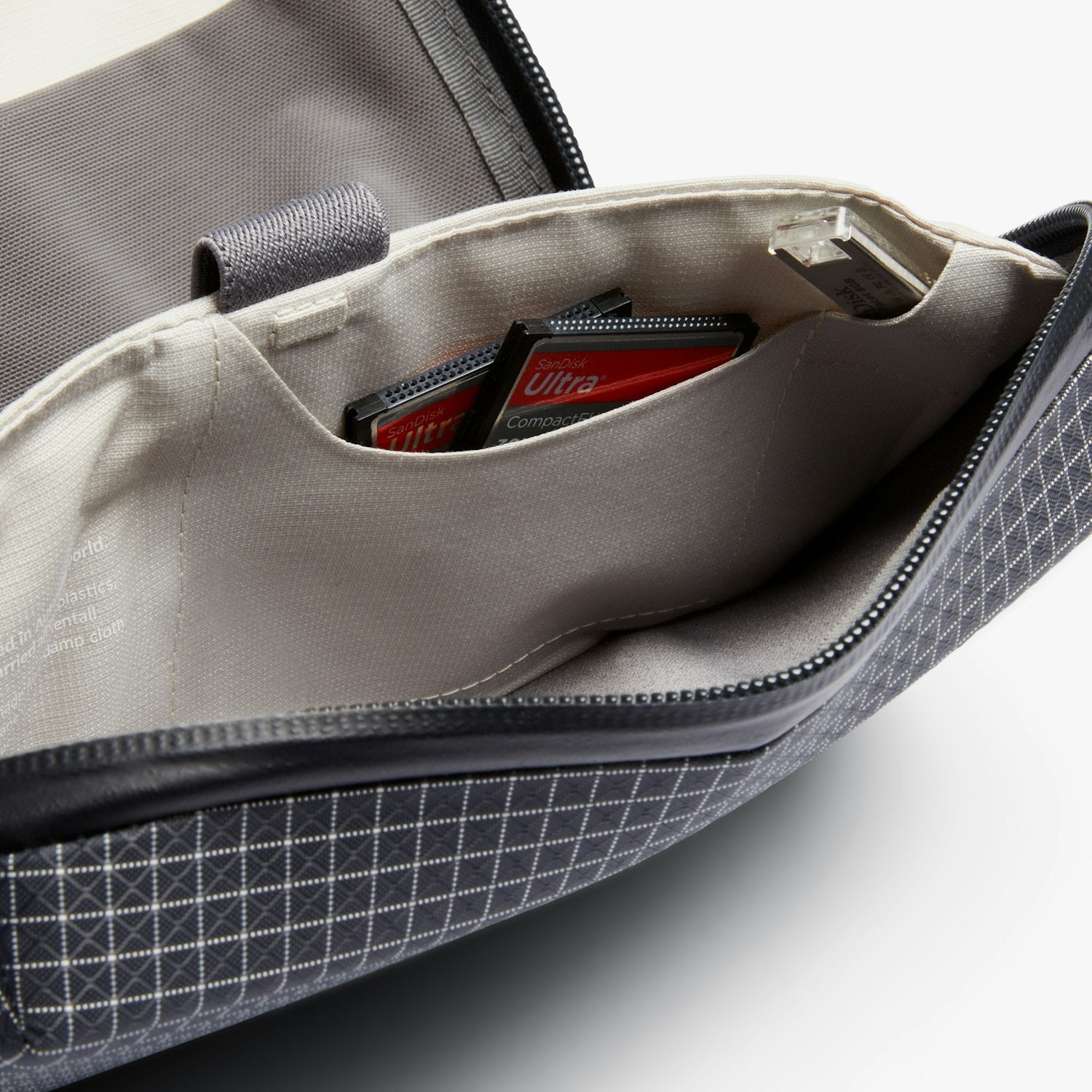 Bellroy - Tech Kit