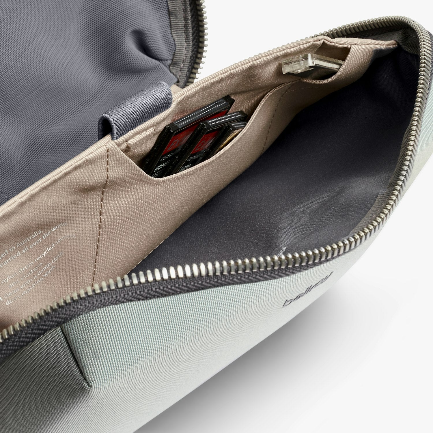 Bellroy - Tech Kit
