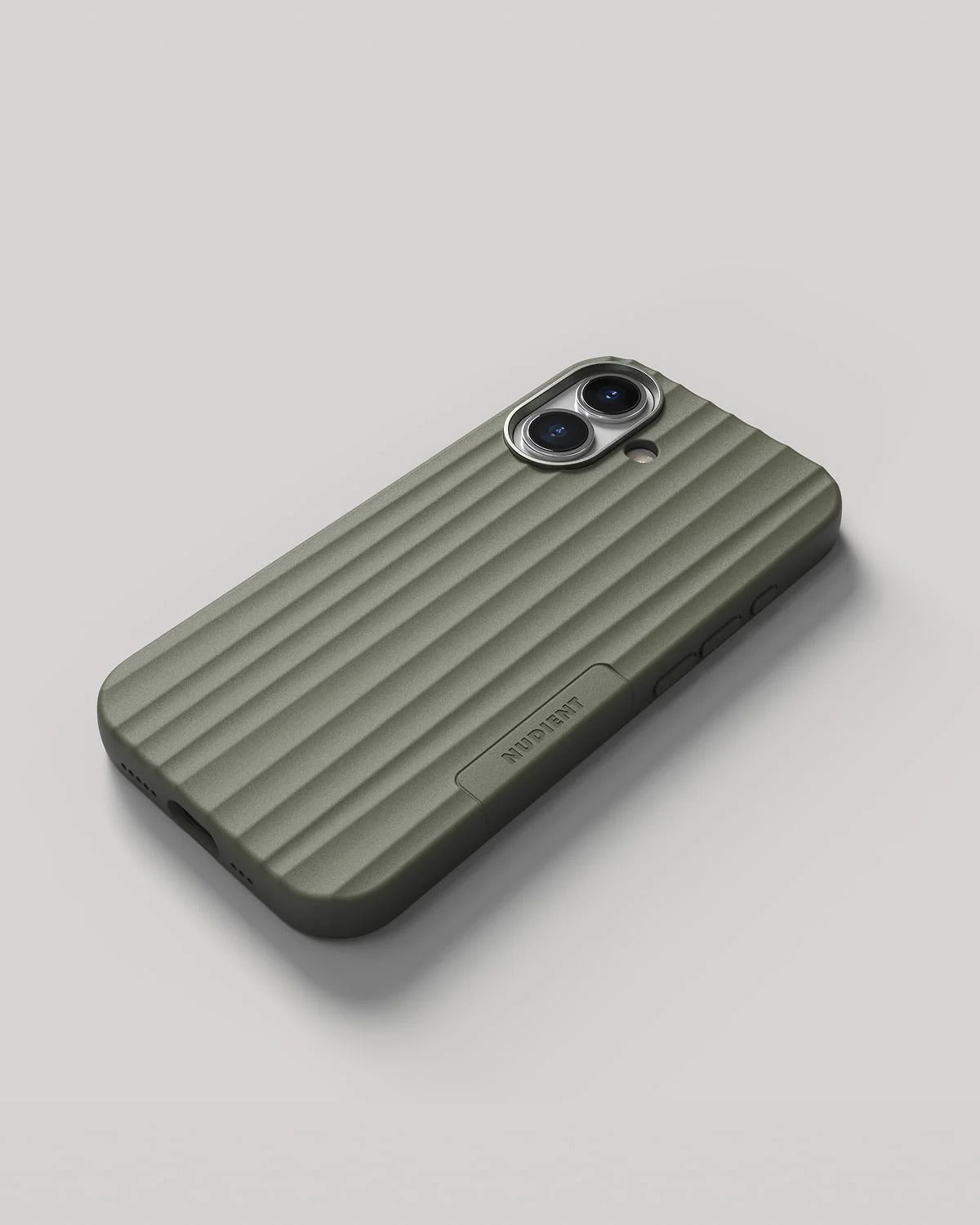 Nudient - Bold Case for iPhone 17