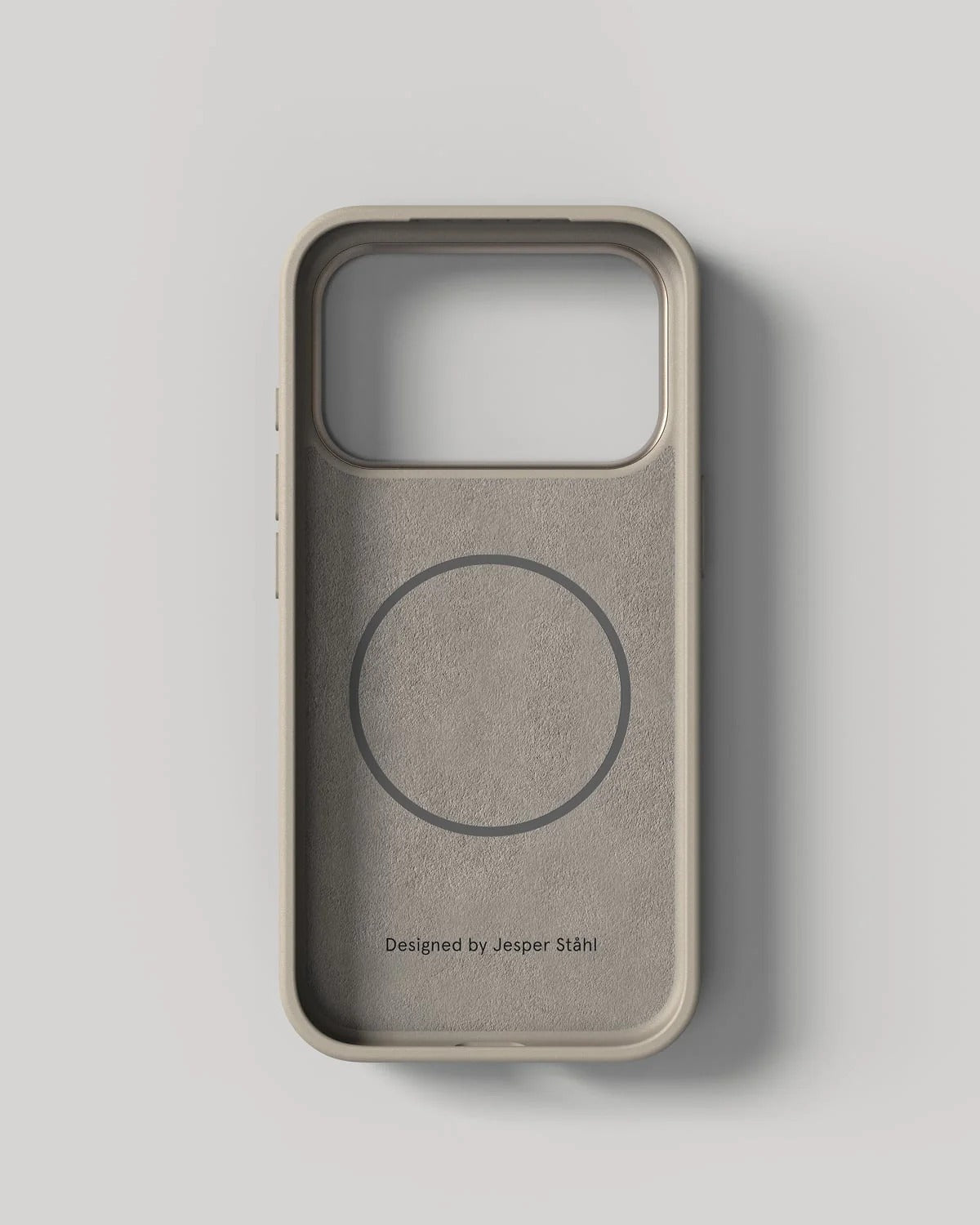 Nudient - Bold Case for iPhone 17