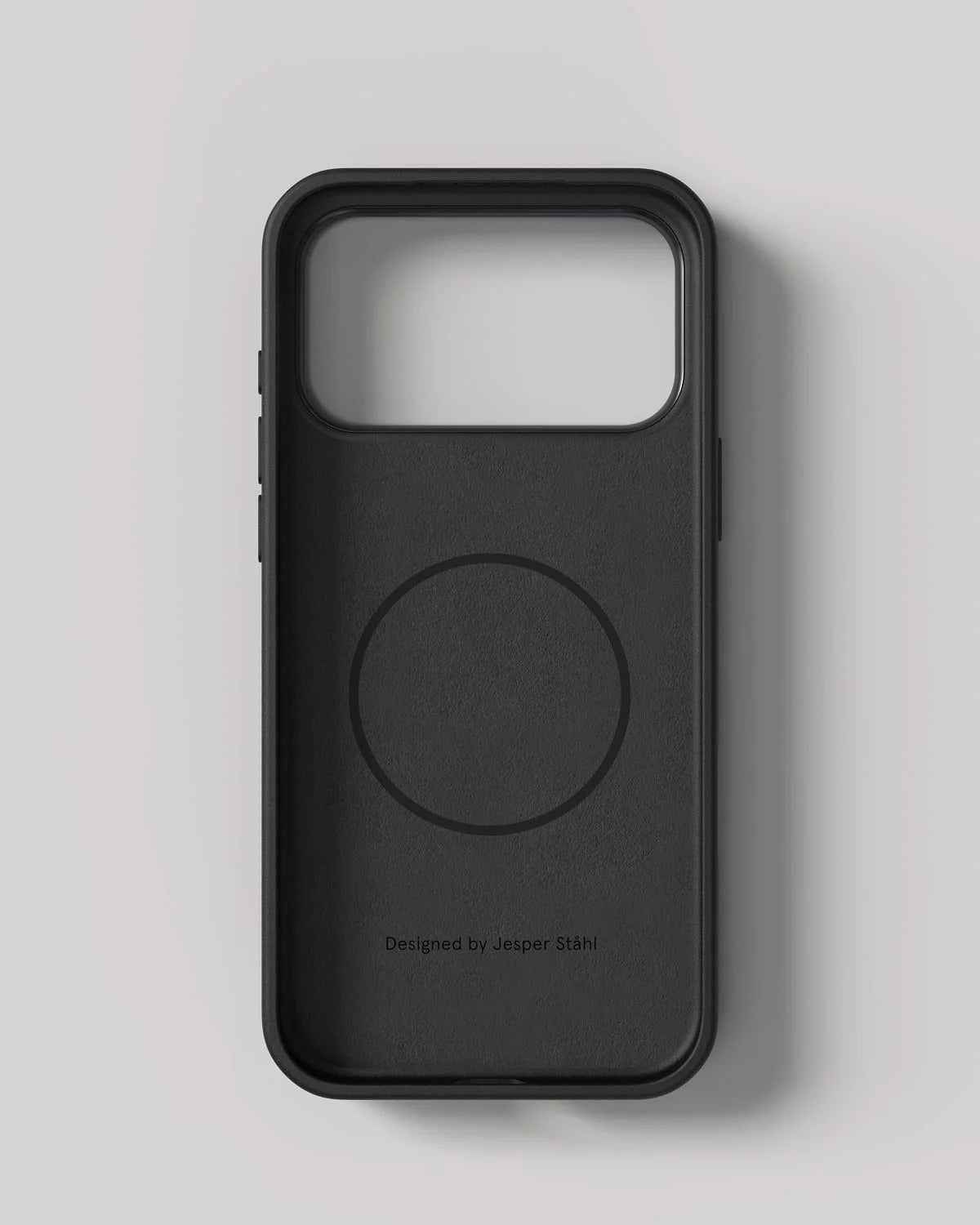 Nudient - Bold Case for iPhone 17