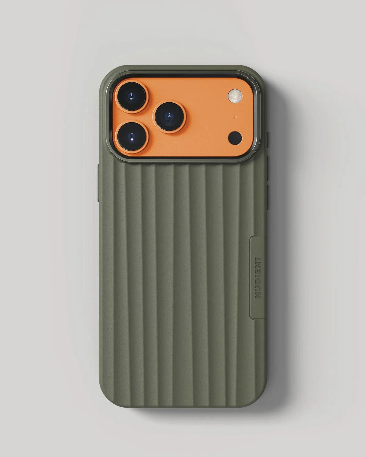 Nudient - Bold Case for iPhone 17