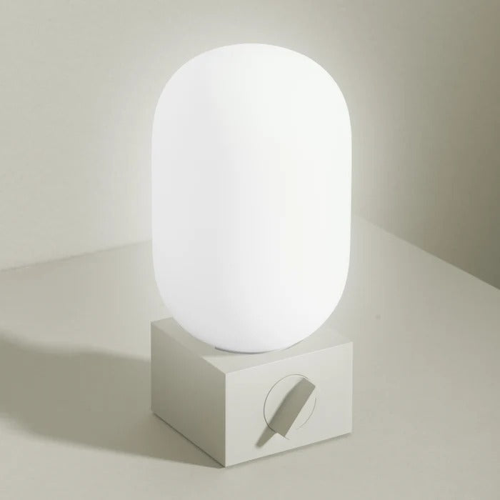 Native Union - Pop Light Portable Light & Powerbank Sandstone