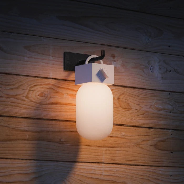 Native Union - Pop Light Portable Light & Powerbank Candy