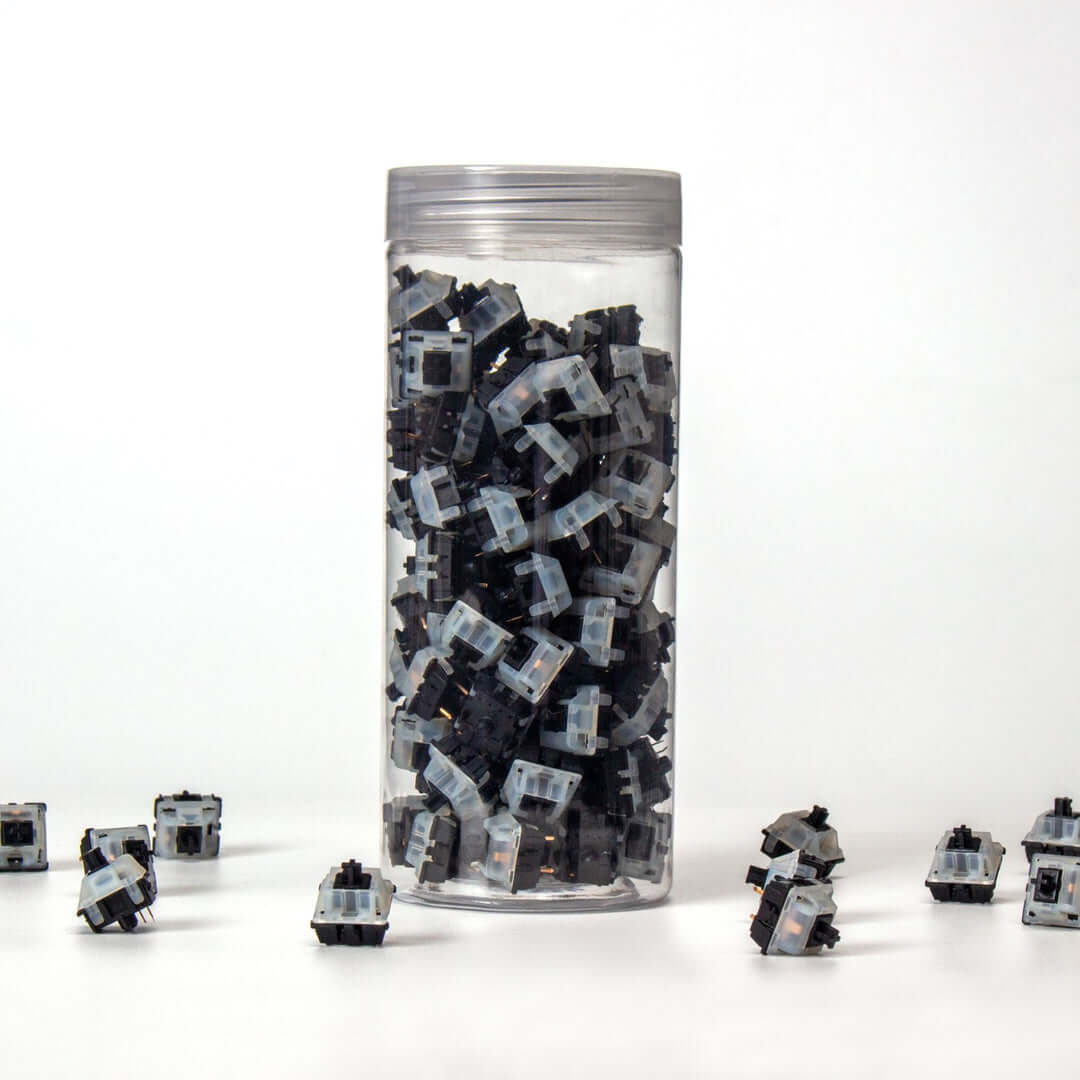 Gateron – KS-3X47 Milky Top Black Bottom Switch