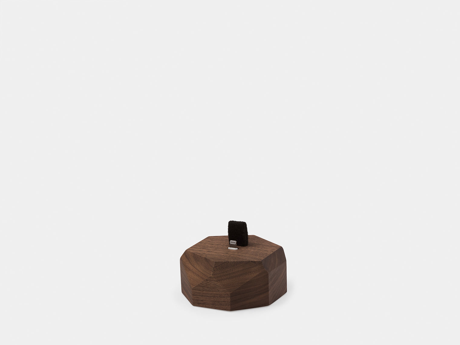Oakywood - iPhone Dock