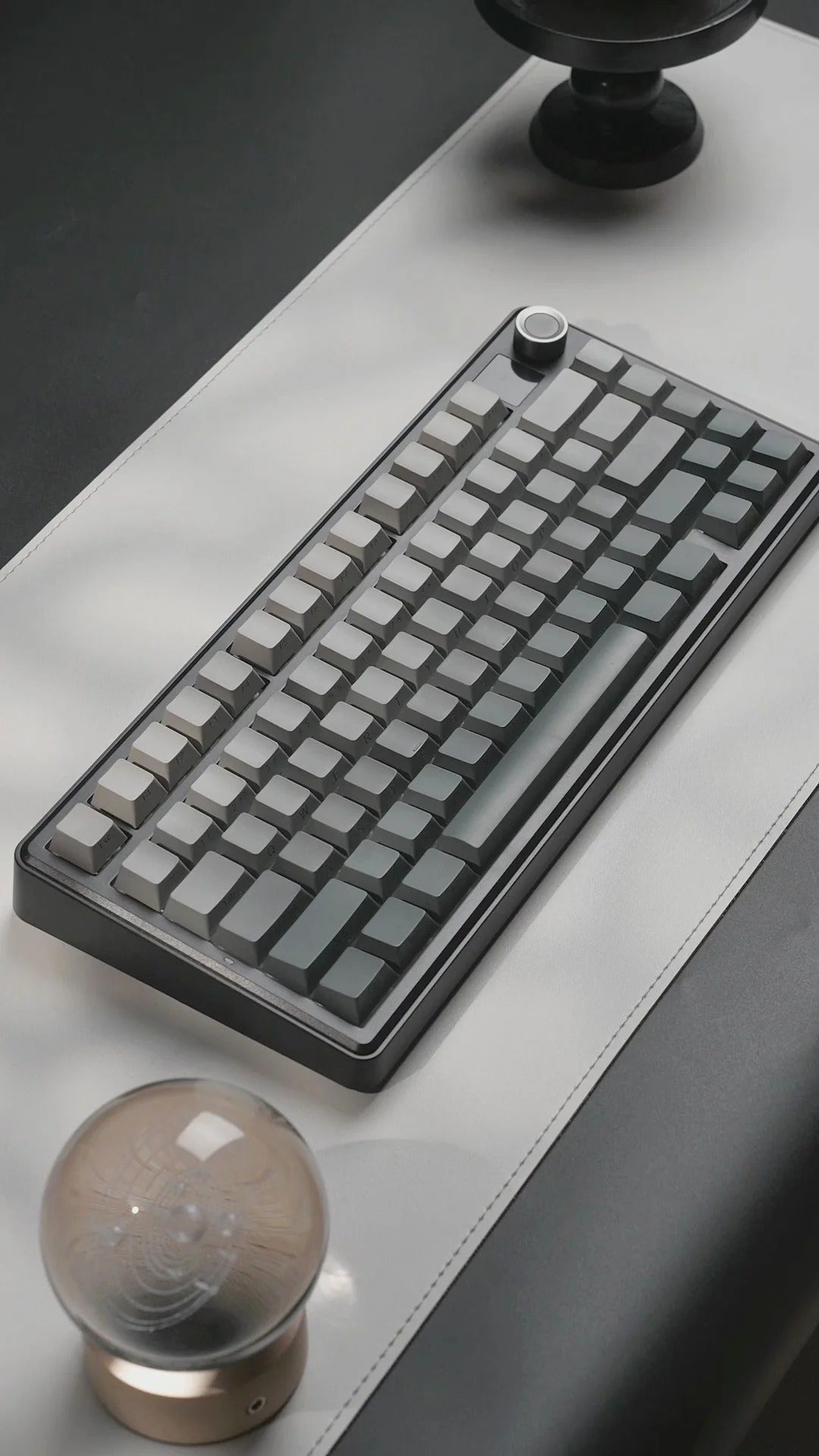 AULA - F75 MAX - Gasket-Mounted Hot-Swappable Tri-Mode Mechanical Keyboard with TFT Screen - Gradient Grey Side-Engraved