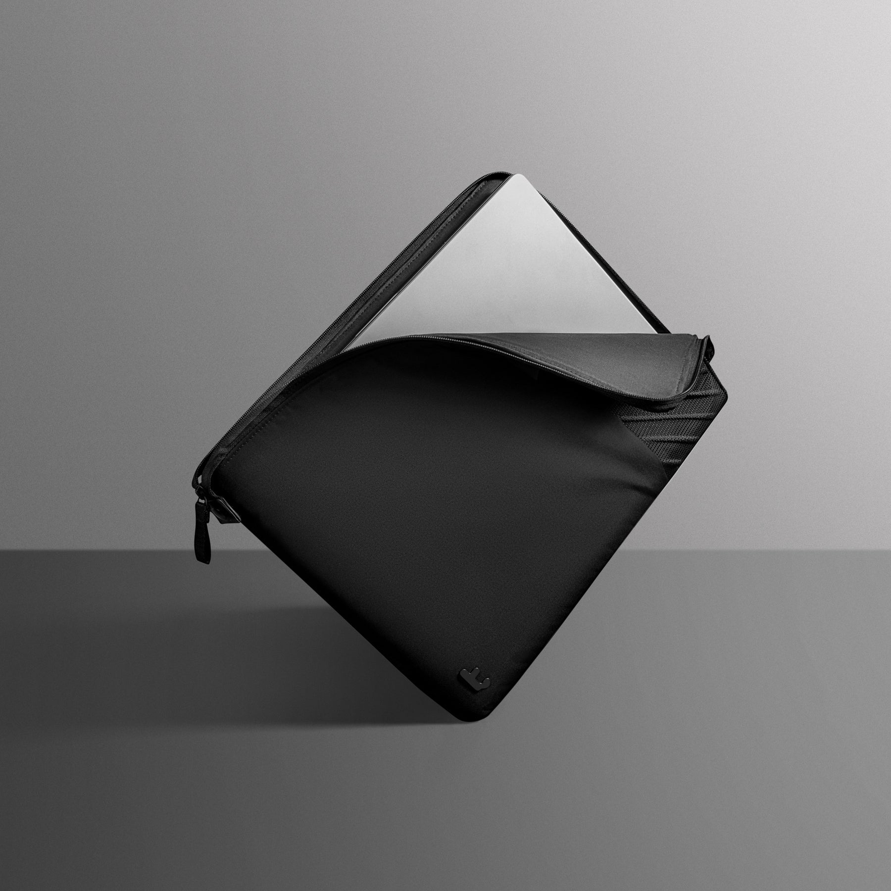 Tomtoc - Voyage-A10 Laptop Sleeve for 13-16 inch MacBook Air/Pro