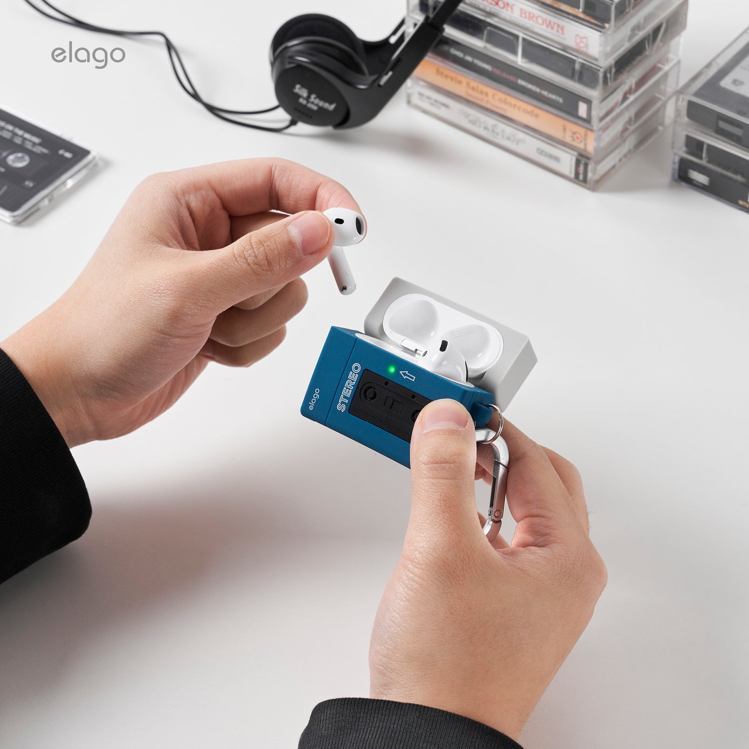 Elago - Cassette Player Case for AirPods 4