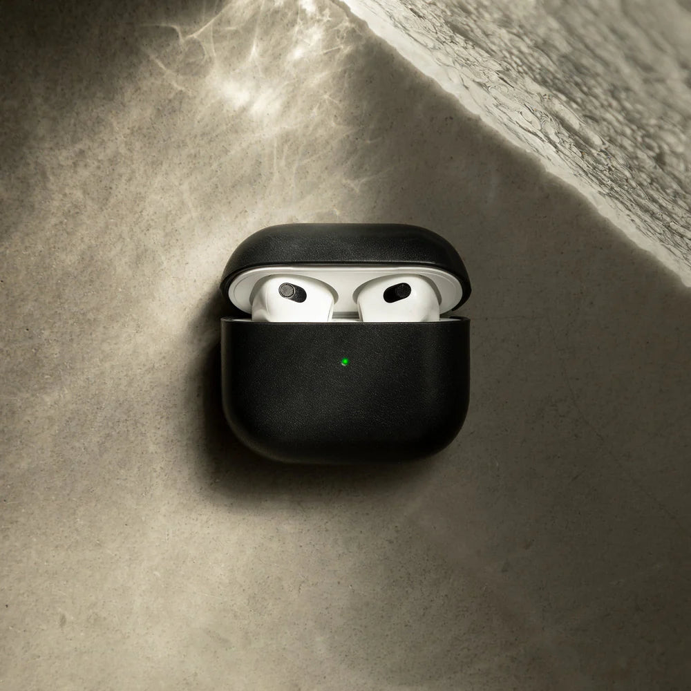 Native Union – Leather Case for AirPods (Gen 3)