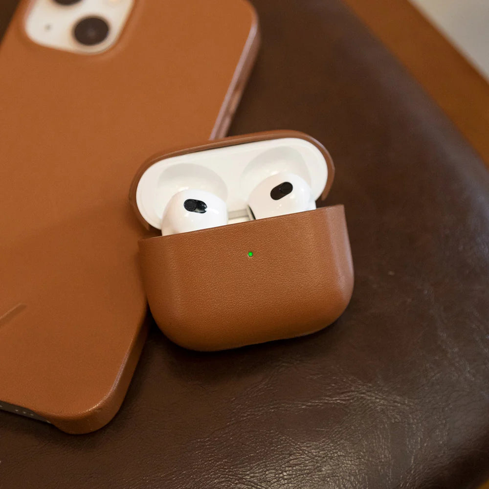 Native Union – Leather Case for AirPods (Gen 3)