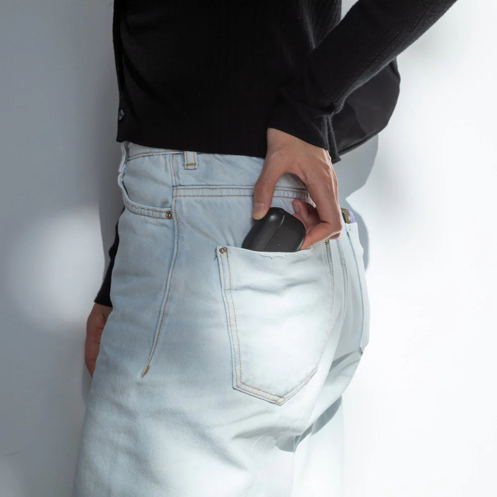 Native Union – Leather Case for AirPods (Gen 3)