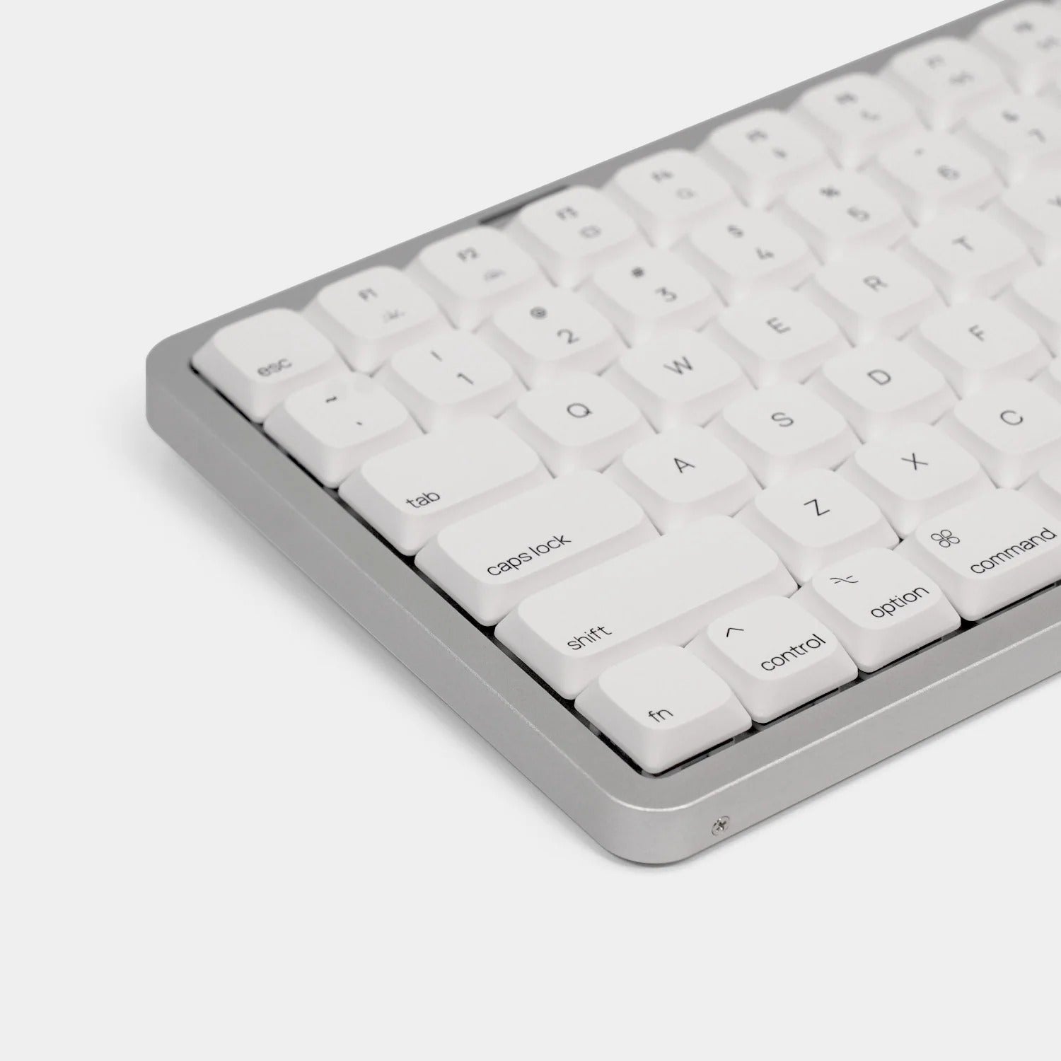 Akko - Cloud White Air 01 Low Profile Mechanical Keyboard