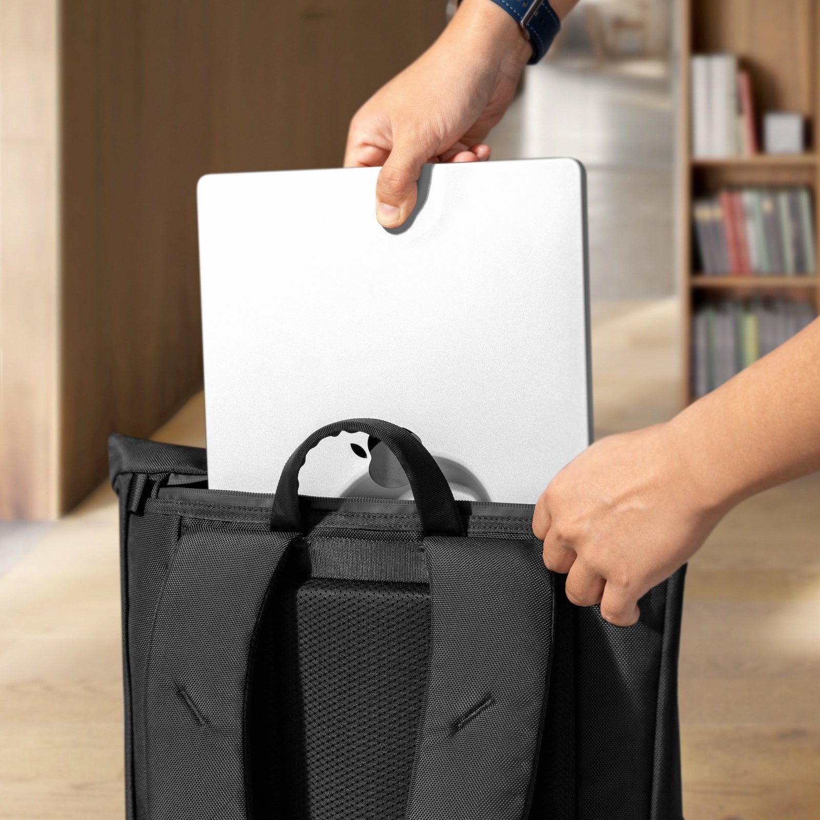 Tomtoc - Navigator-T61 Rolltop Backpack L