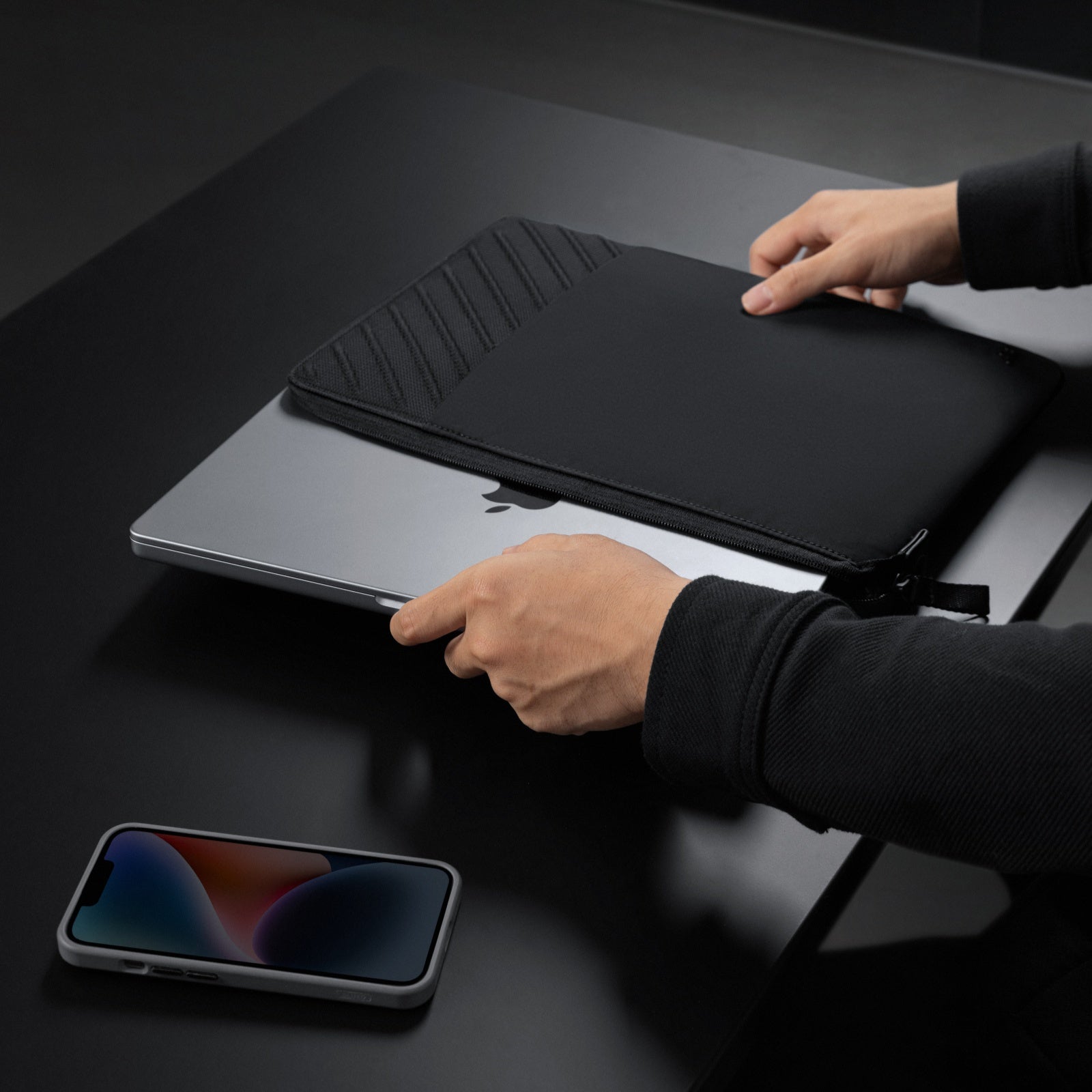 Tomtoc - Voyage-A10 Laptop Sleeve for 13-16 inch MacBook Air/Pro