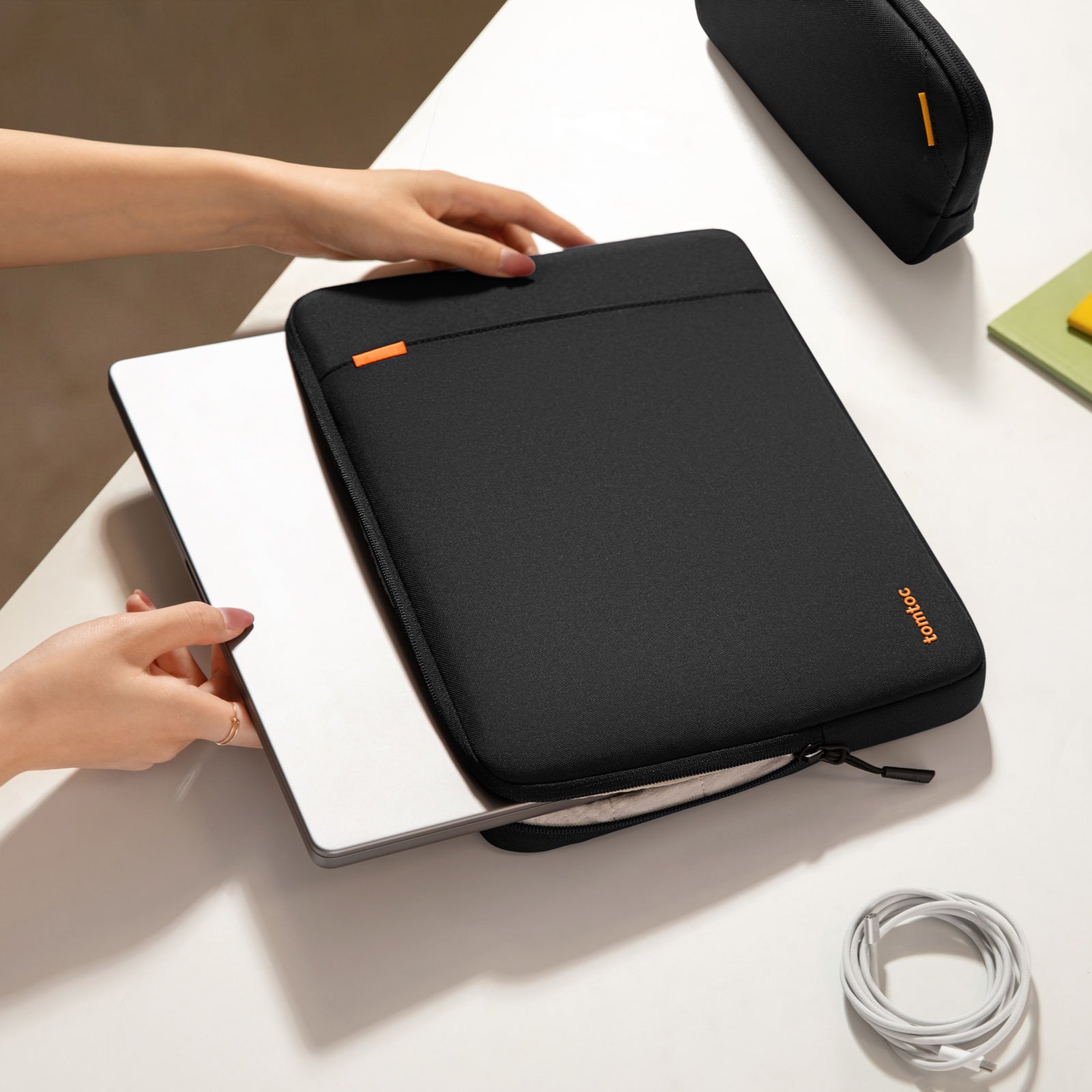 Tomtoc - Defender-A13 Laptop Sleeve Kit For 14 inch MacBook Pro