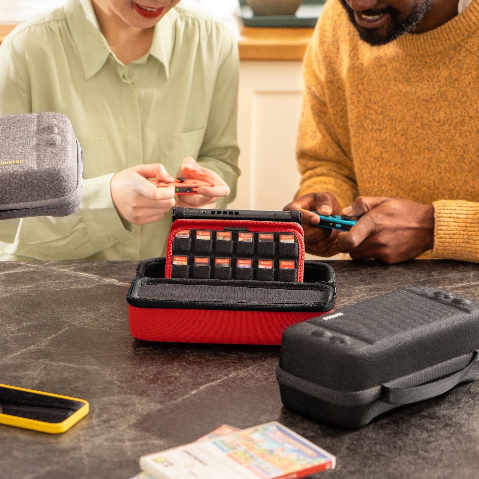 Tomtoc - FancyCase-G05 Nintendo Switch Travel Case