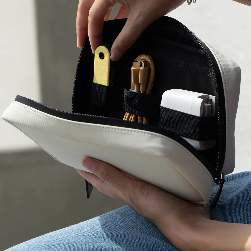 Native Union – Stow Organizer