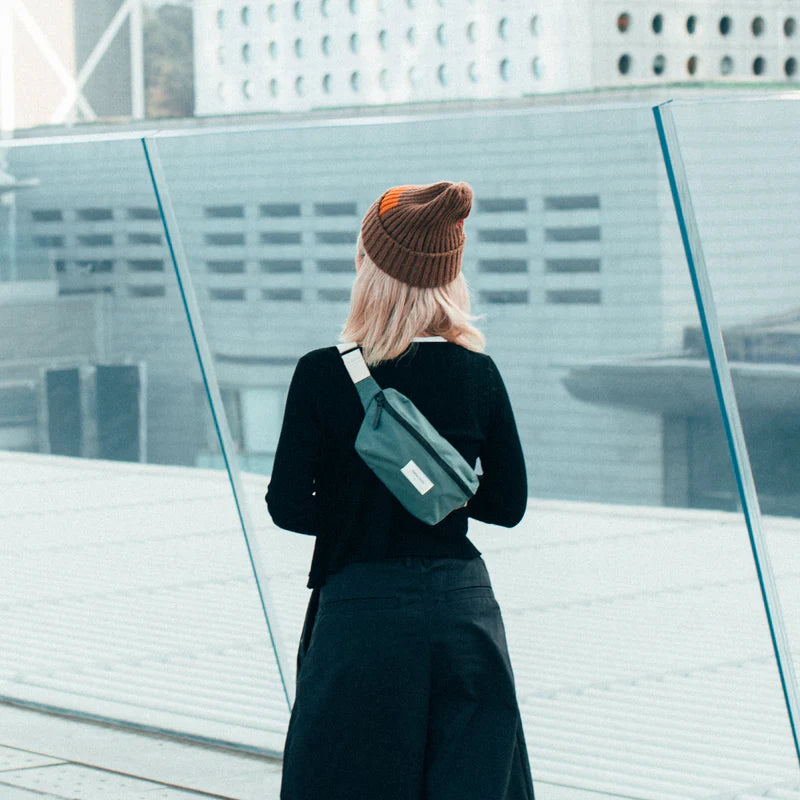 Native Union – W.F.A Crossbody Pouch