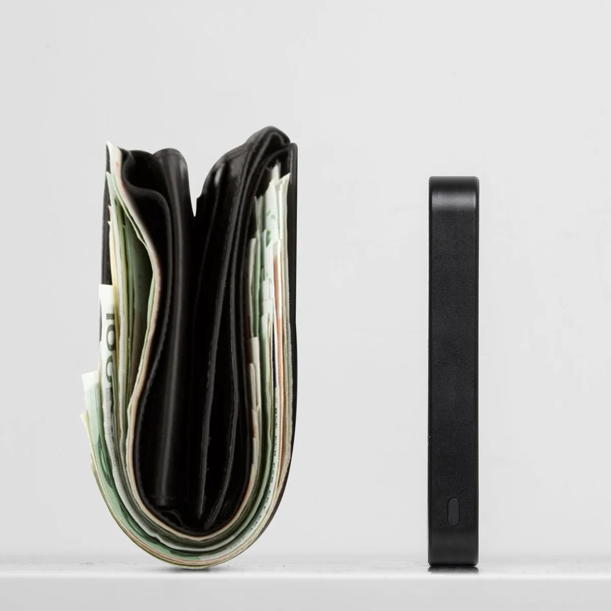 Native Union -(Re)Classic Power Bank 10000 mAh with MagSafe Wireless Charging