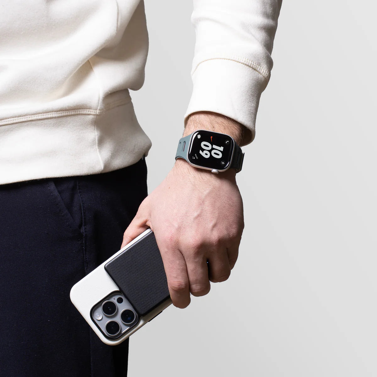 Native Union - Active Power Bank With MagSafe Wireless Charging