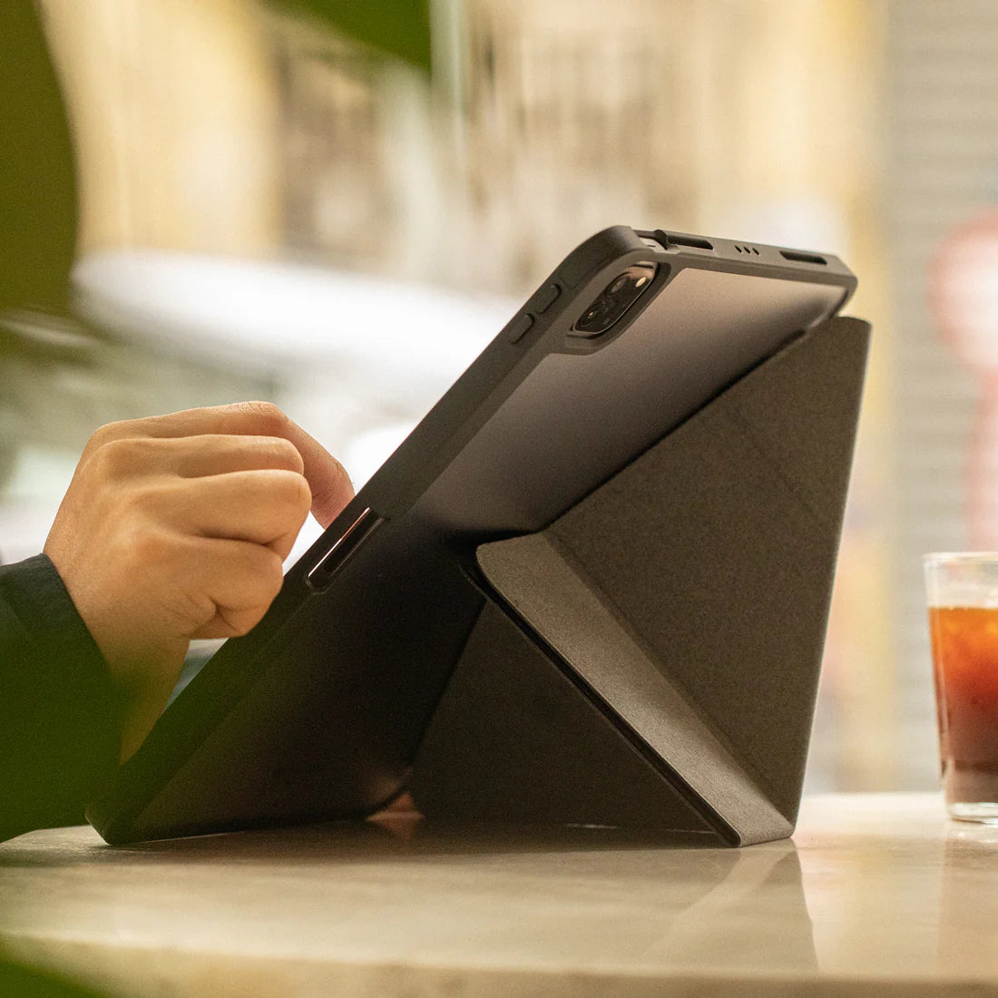 Native Union - Active Case for iPad Pro 11" / 13" / Air 11" / Air 13"