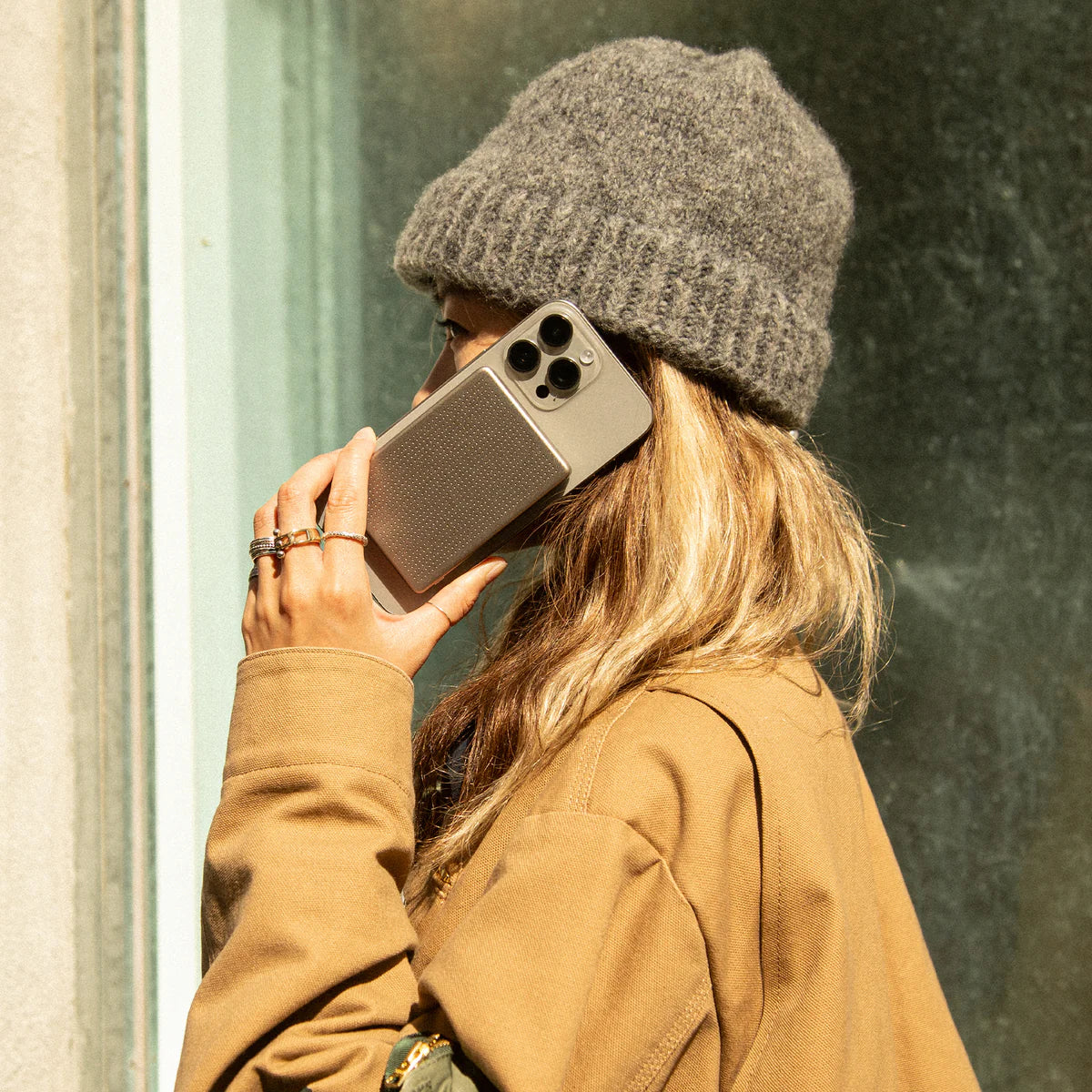 Native Union - Active Power Bank With MagSafe Wireless Charging