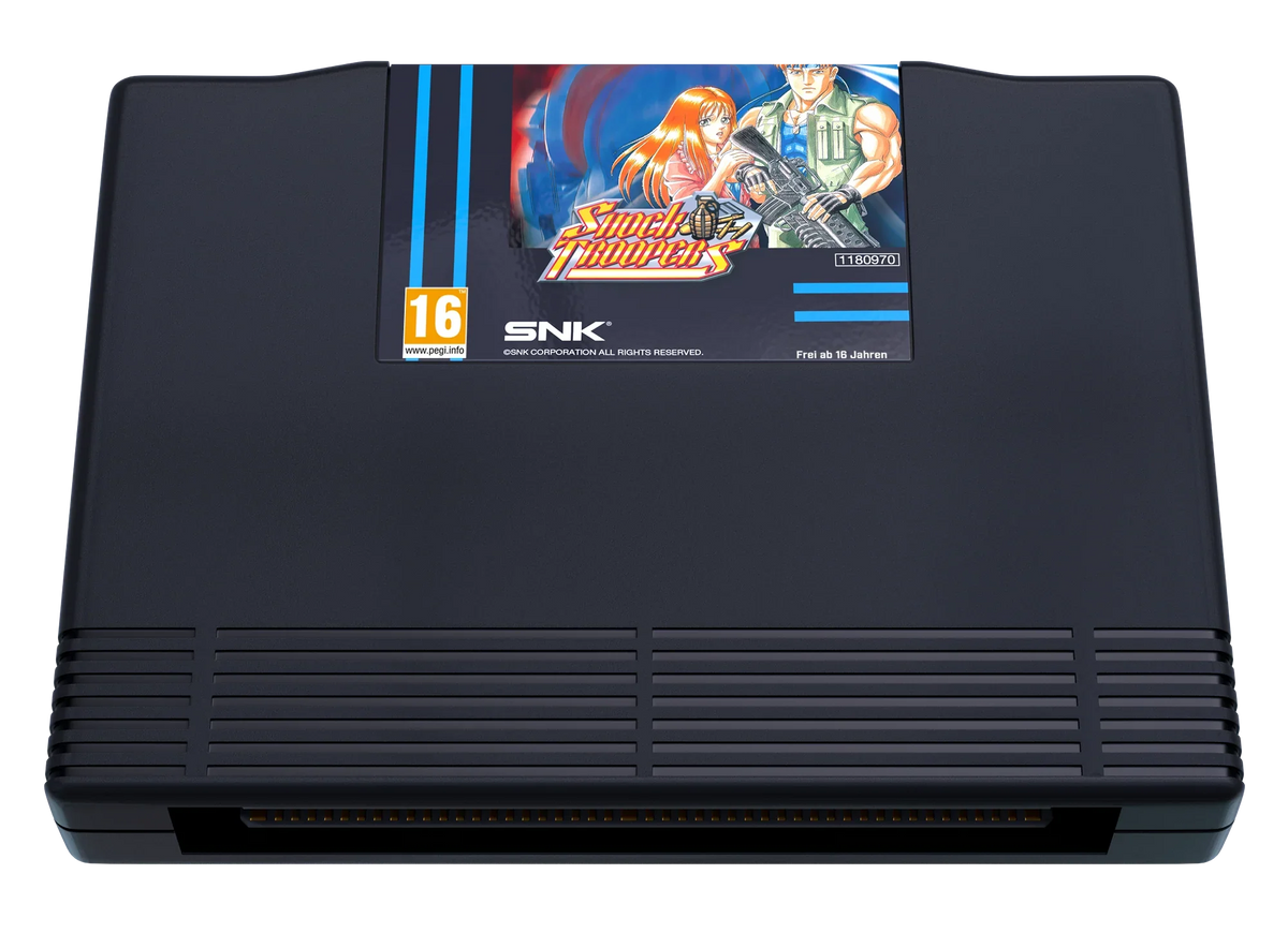 Czarna konsola SNK z grą Shock Troopers, idealna do retro gamingu i kolekcjonerskich setupów