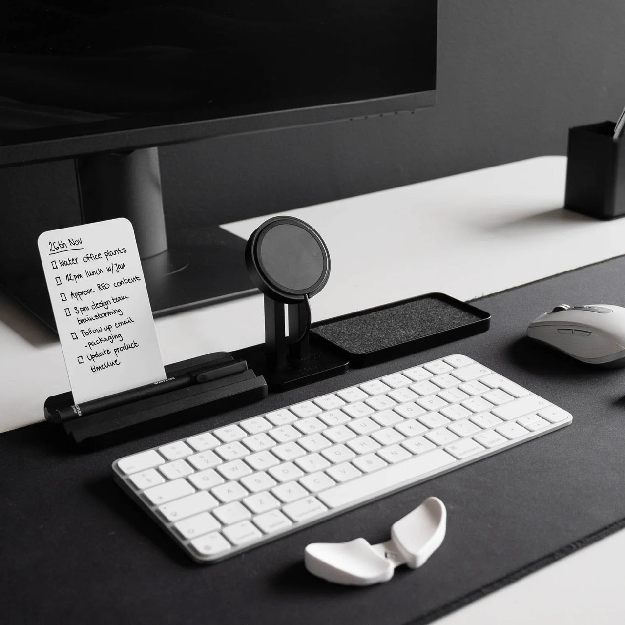 Deltahub - REO Vanity Tray