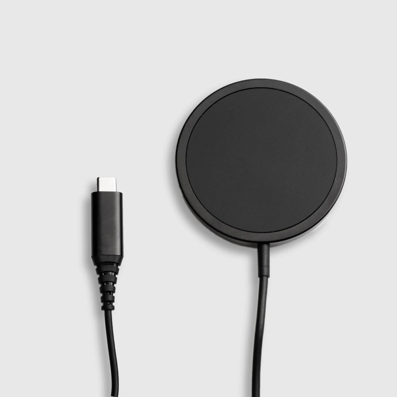 Deltahub - REO Wireless Charger