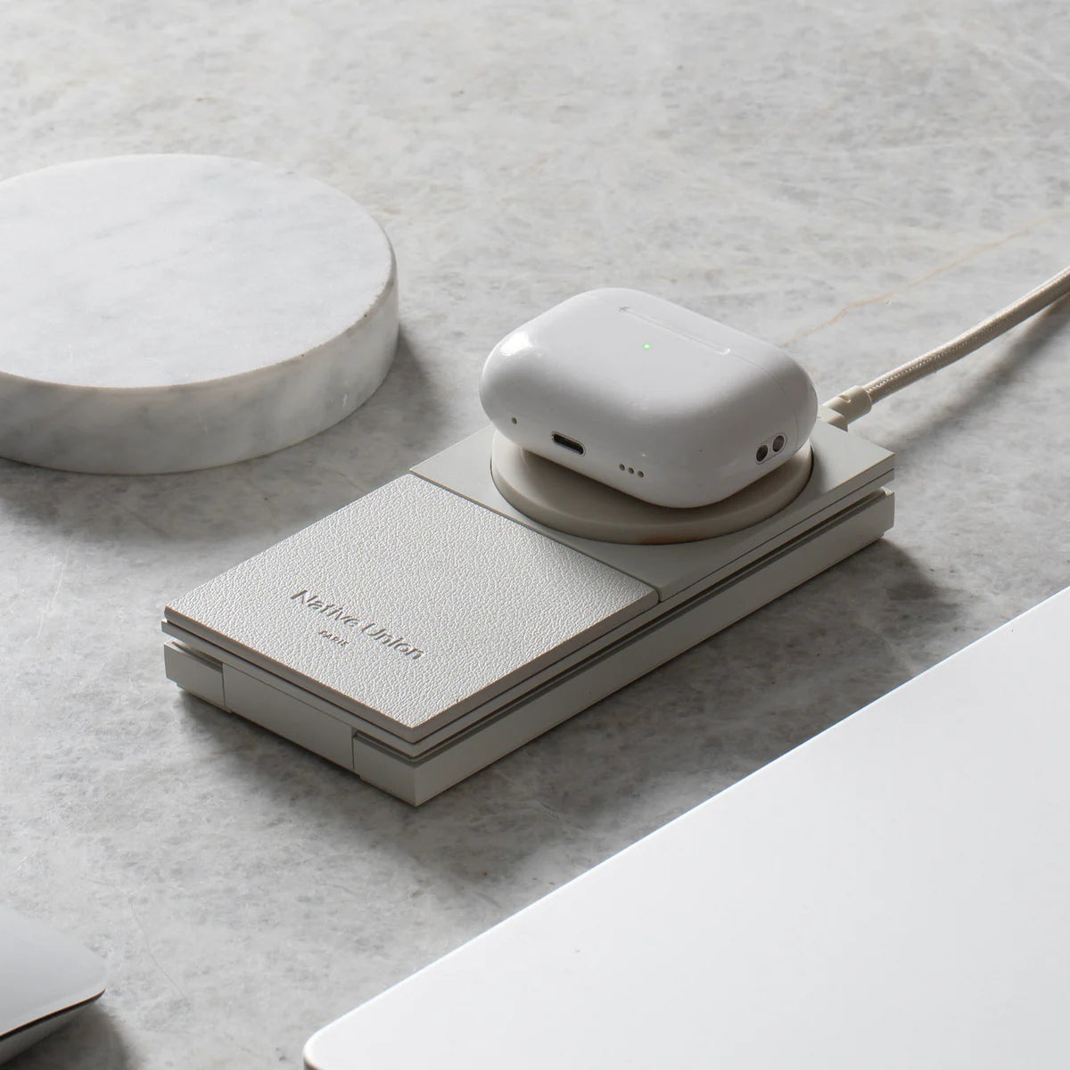 Native Union - Rise 2-in-1 Magnetic Wireless Charger