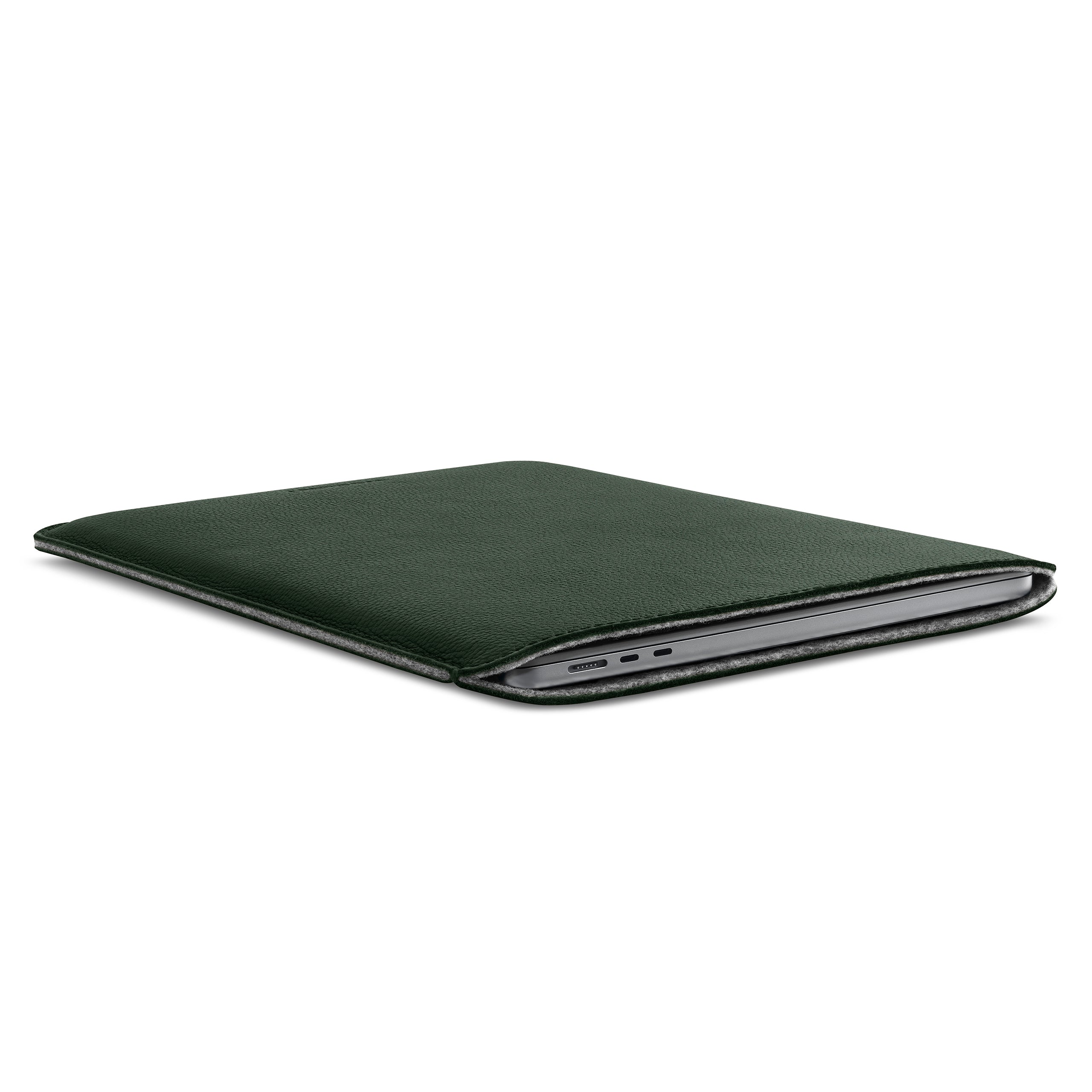 Woolnut – Leather Sleeve for MacBook
